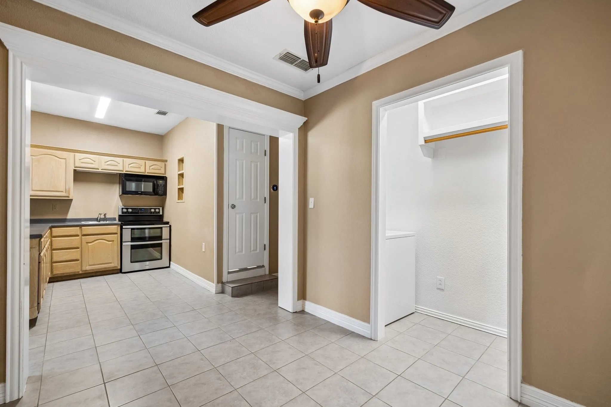 Guest House Dining Room