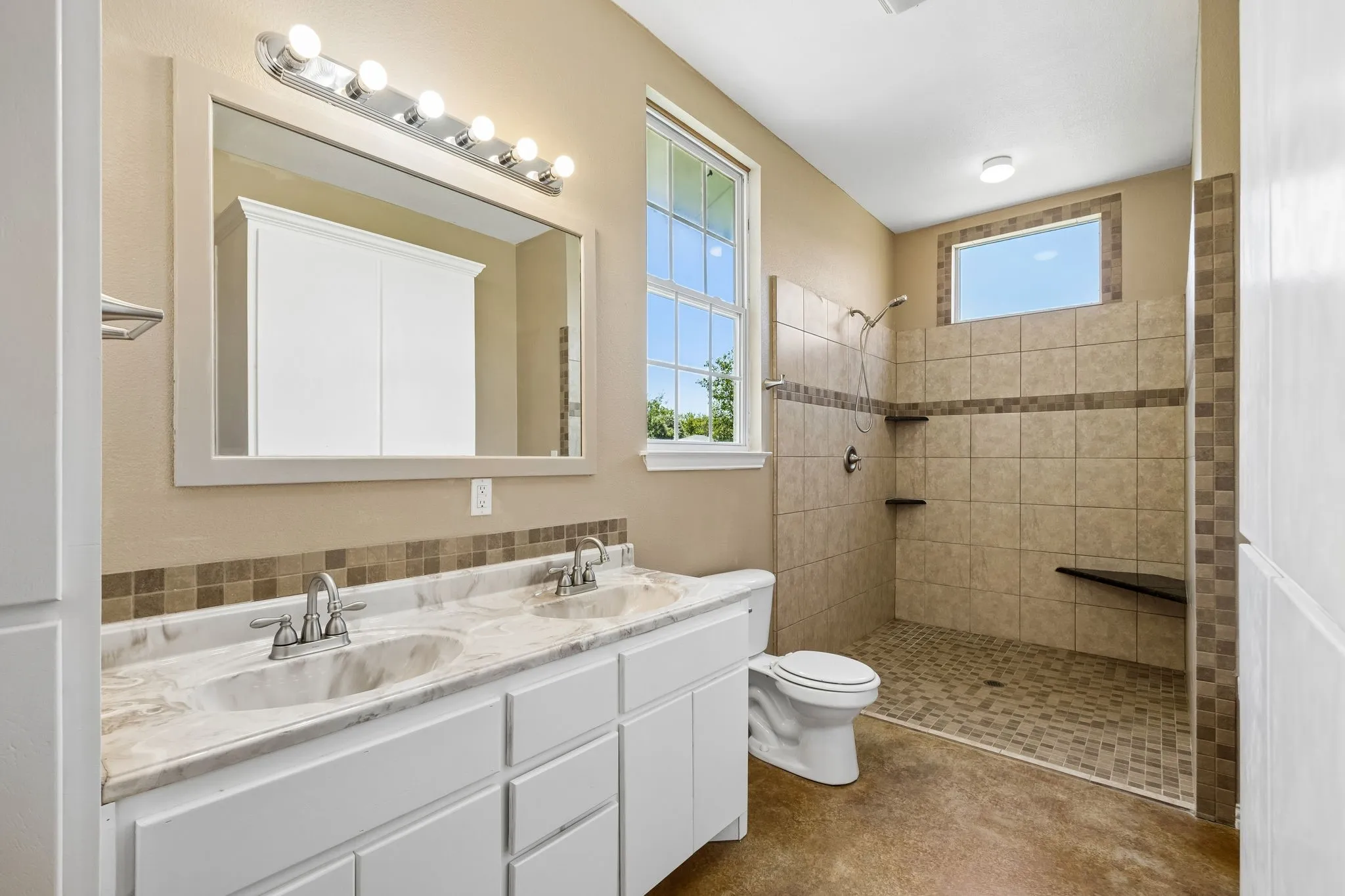 Guest House Primary Bath