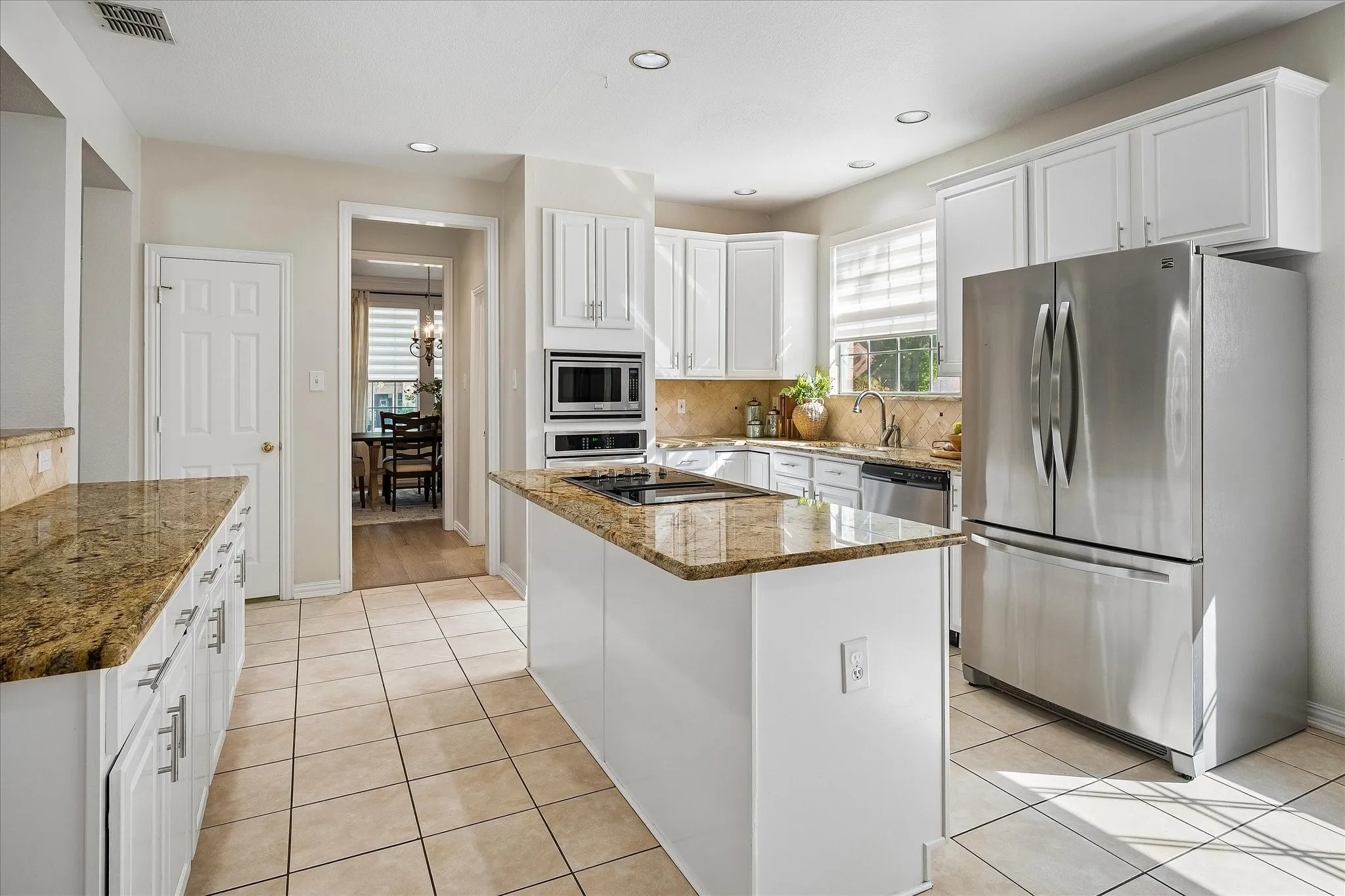 Single Family Residence For Sale in Denton County , 1600 Shadywood Lane, Flower Mound, Texas 75028, 5 Bedroom, 3 Bathroom, 2 Garage spaces, 3,244 Sqft, built in 1994, mls#21345632, Real Estate Agent in Flower Mound, Homes For Sale in Denton county, Homes For Sale in Flower Mound, Realtor in Flower Mound Texas, Real Estate Brokerage Independent Realty Texas, Luminita Cordes Realtor