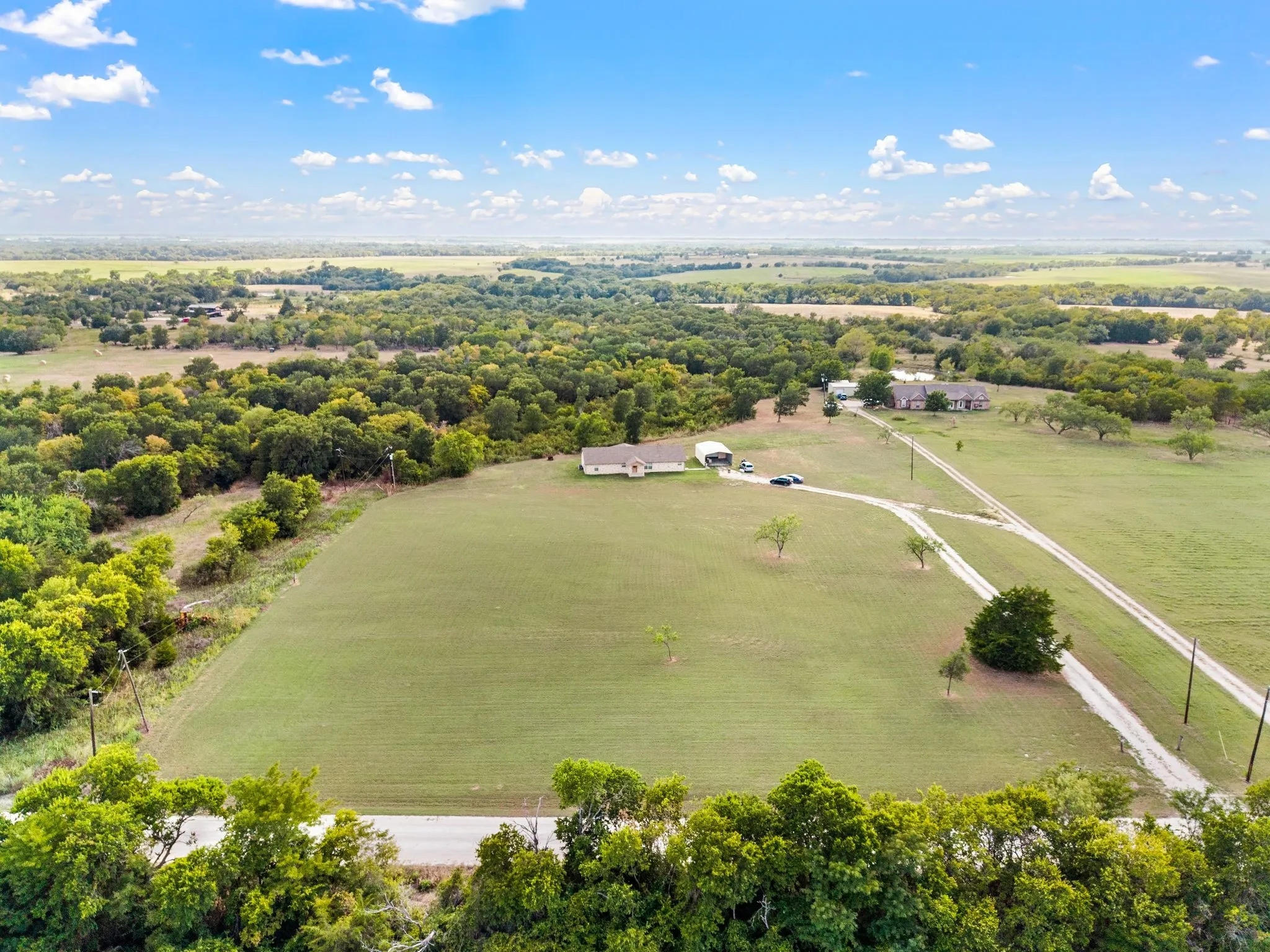 Single Family Residence For Sale in Navarro County , 9888 NW County Road 2221, Barry, Texas 75102, 3 Bedroom, 2 Bathroom, Garage spaces, 1,972 Sqft, built in 2018, mls#21339525, Real Estate Agent in Barry, Homes For Sale in Navarro county, Homes For Sale in Barry, Realtor in Barry Texas, Real Estate Brokerage Independent Realty Texas, Luminita Cordes Realtor