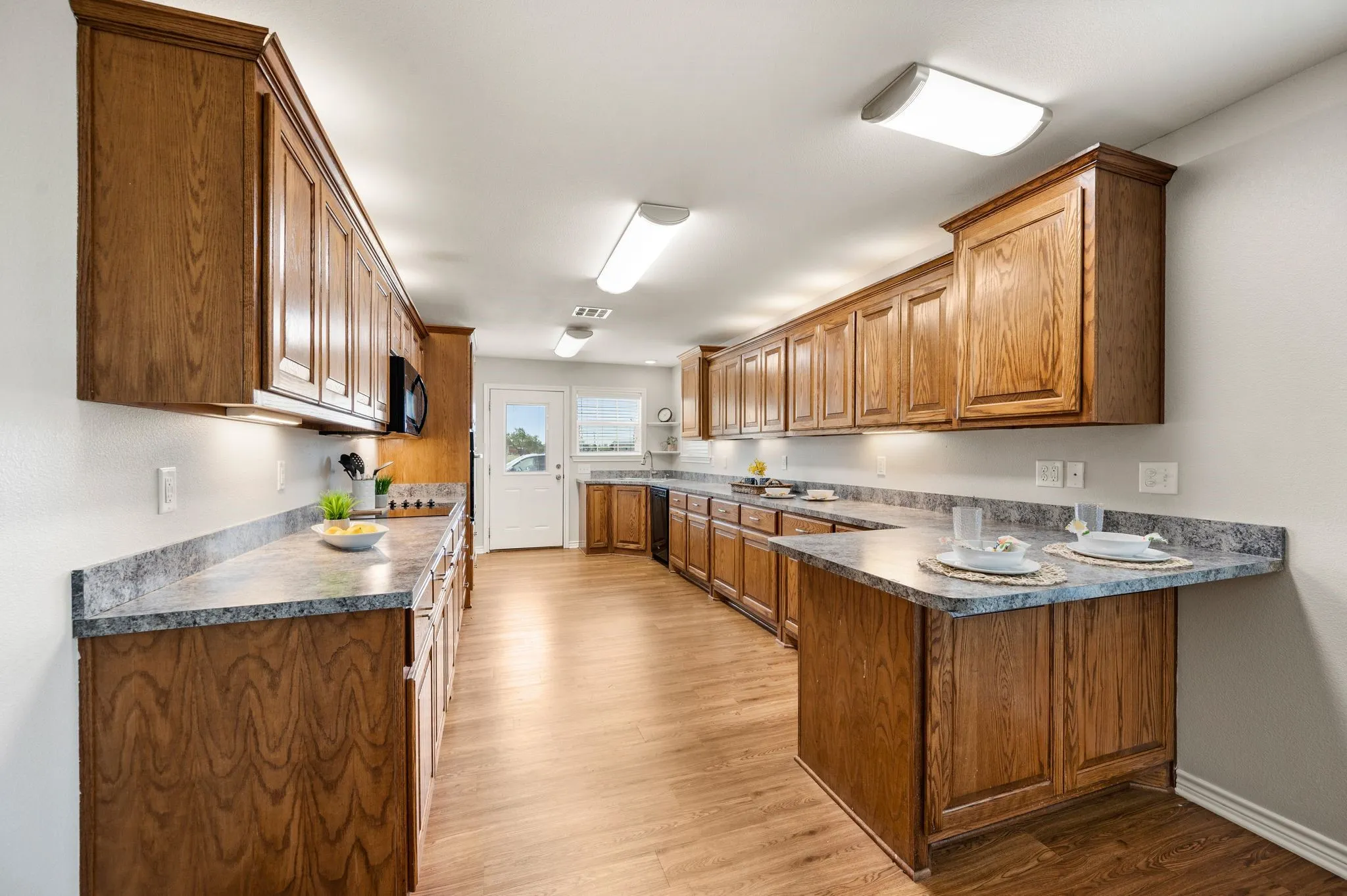 Single Family Residence For Sale in Navarro County , 9888 NW County Road 2221, Barry, Texas 75102, 3 Bedroom, 2 Bathroom, Garage spaces, 1,972 Sqft, built in 2018, mls#21339525, Real Estate Agent in Barry, Homes For Sale in Navarro county, Homes For Sale in Barry, Realtor in Barry Texas, Real Estate Brokerage Independent Realty Texas, Luminita Cordes Realtor
