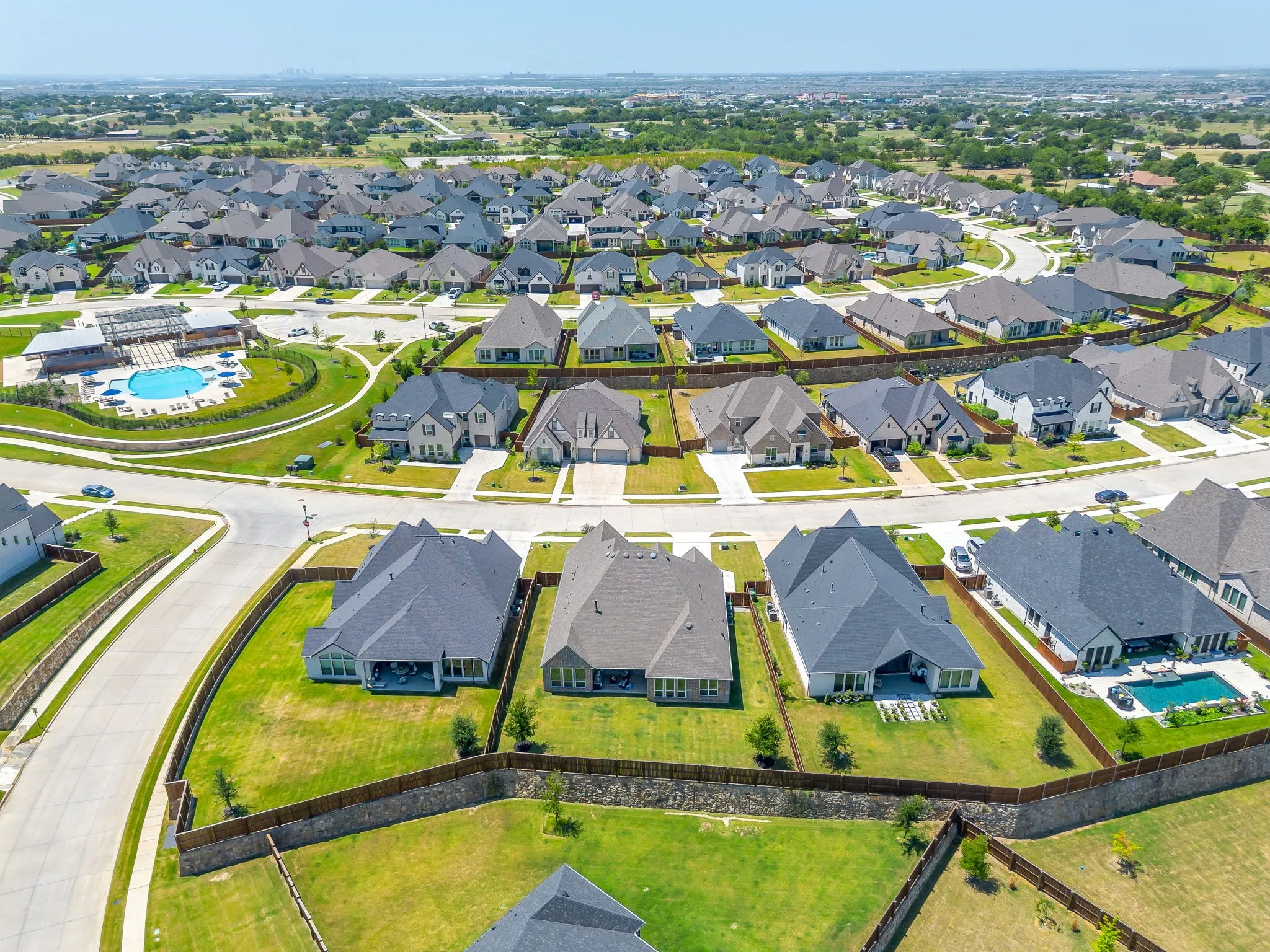 Single Family Residence For Sale in Tarrant County , 535 Syracuse Street, Haslet, Texas 76052, 4 Bedroom, 4 Bathroom, 3 Garage spaces, 3,300 Sqft, built in 2023, mls#21340609, Real Estate Agent in Haslet, Homes For Sale in Tarrant county, Homes For Sale in Haslet, Realtor in Haslet Texas, Real Estate Brokerage Independent Realty Texas, Luminita Cordes Realtor