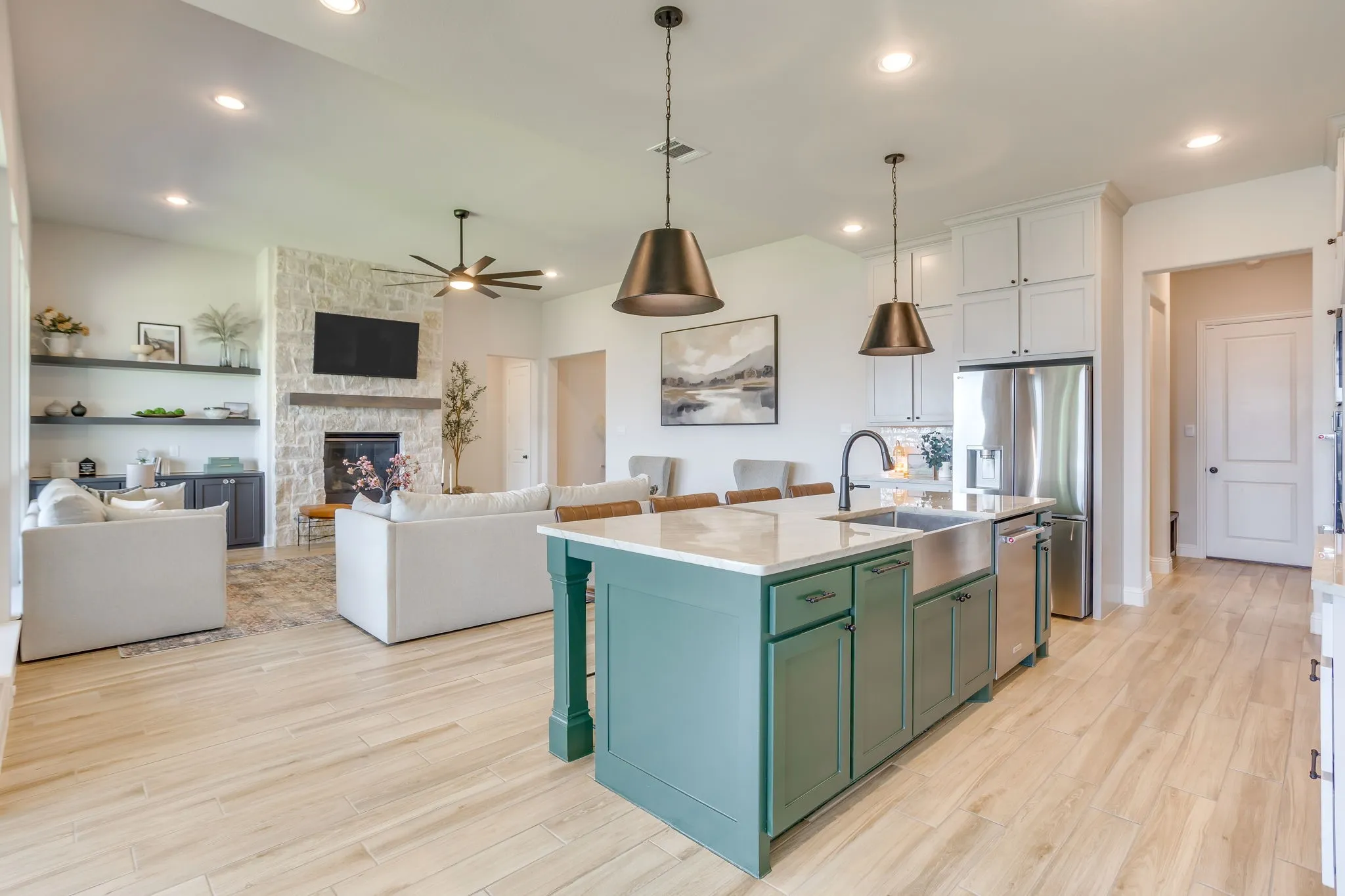 Single Family Residence For Sale in Tarrant County , 535 Syracuse Street, Haslet, Texas 76052, 4 Bedroom, 4 Bathroom, 3 Garage spaces, 3,300 Sqft, built in 2023, mls#21340609, Real Estate Agent in Haslet, Homes For Sale in Tarrant county, Homes For Sale in Haslet, Realtor in Haslet Texas, Real Estate Brokerage Independent Realty Texas, Luminita Cordes Realtor