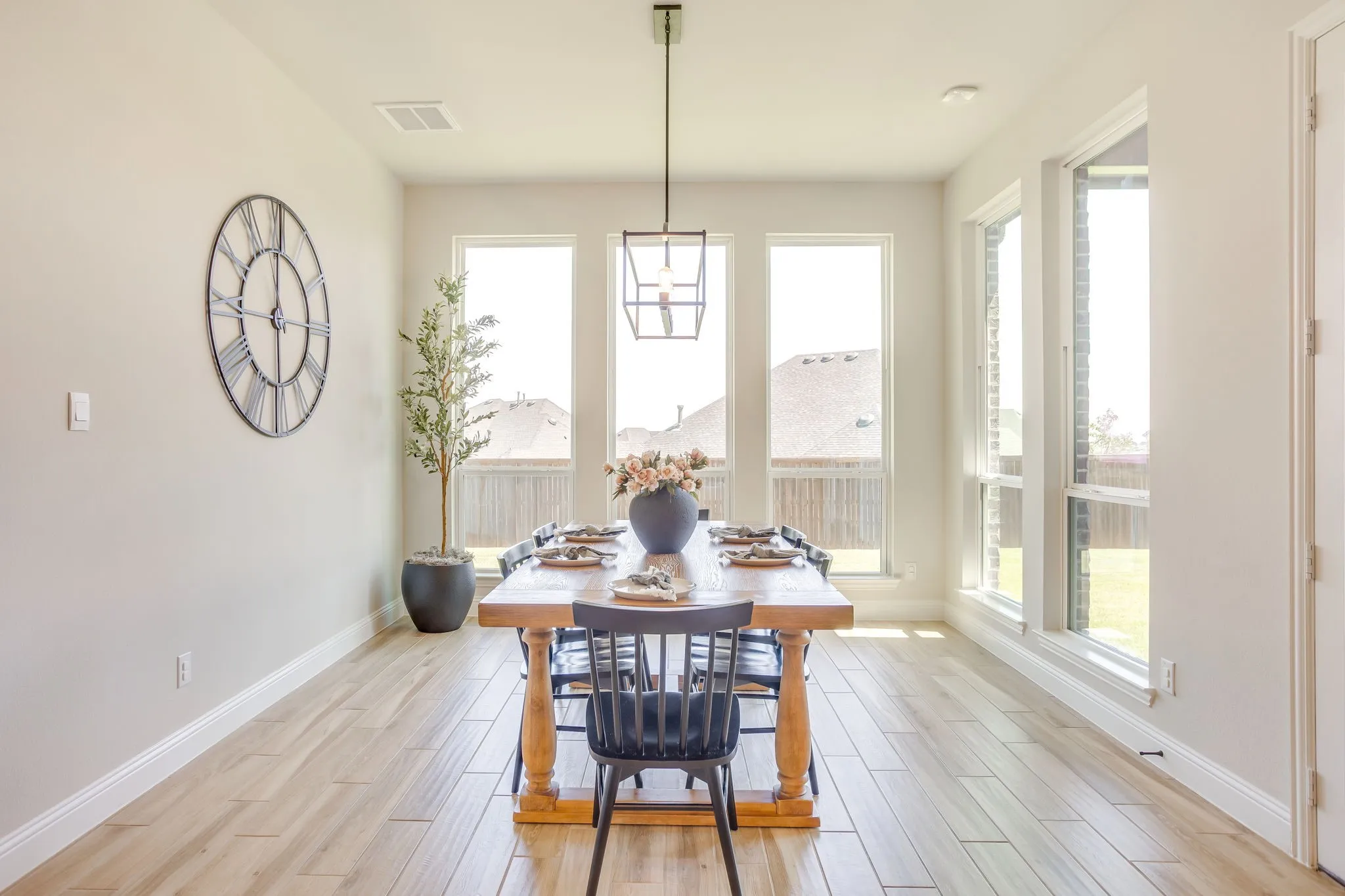 Single Family Residence For Sale in Tarrant County , 535 Syracuse Street, Haslet, Texas 76052, 4 Bedroom, 4 Bathroom, 3 Garage spaces, 3,300 Sqft, built in 2023, mls#21340609, Real Estate Agent in Haslet, Homes For Sale in Tarrant county, Homes For Sale in Haslet, Realtor in Haslet Texas, Real Estate Brokerage Independent Realty Texas, Luminita Cordes Realtor