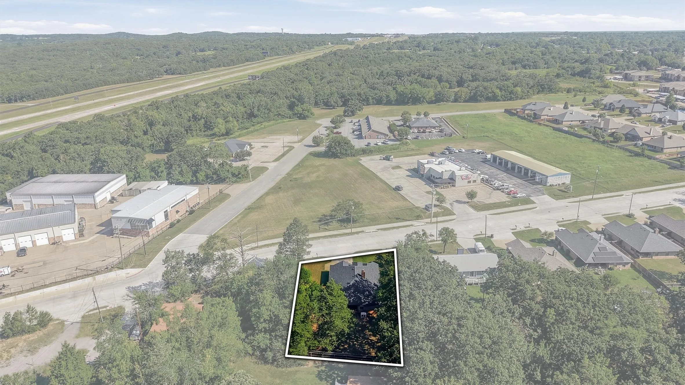 Single Family Residence For Sale in Grayson County , 3020 W Loy Lake Road, Denison, Texas 75020, 3 Bedroom, 2 Bathroom, 2 Garage spaces, 1,941 Sqft, built in 2017, mls#21343098, Real Estate Agent in Denison, Homes For Sale in Grayson county, Homes For Sale in Denison, Realtor in Denison Texas, Real Estate Brokerage Independent Realty Texas, Luminita Cordes Realtor