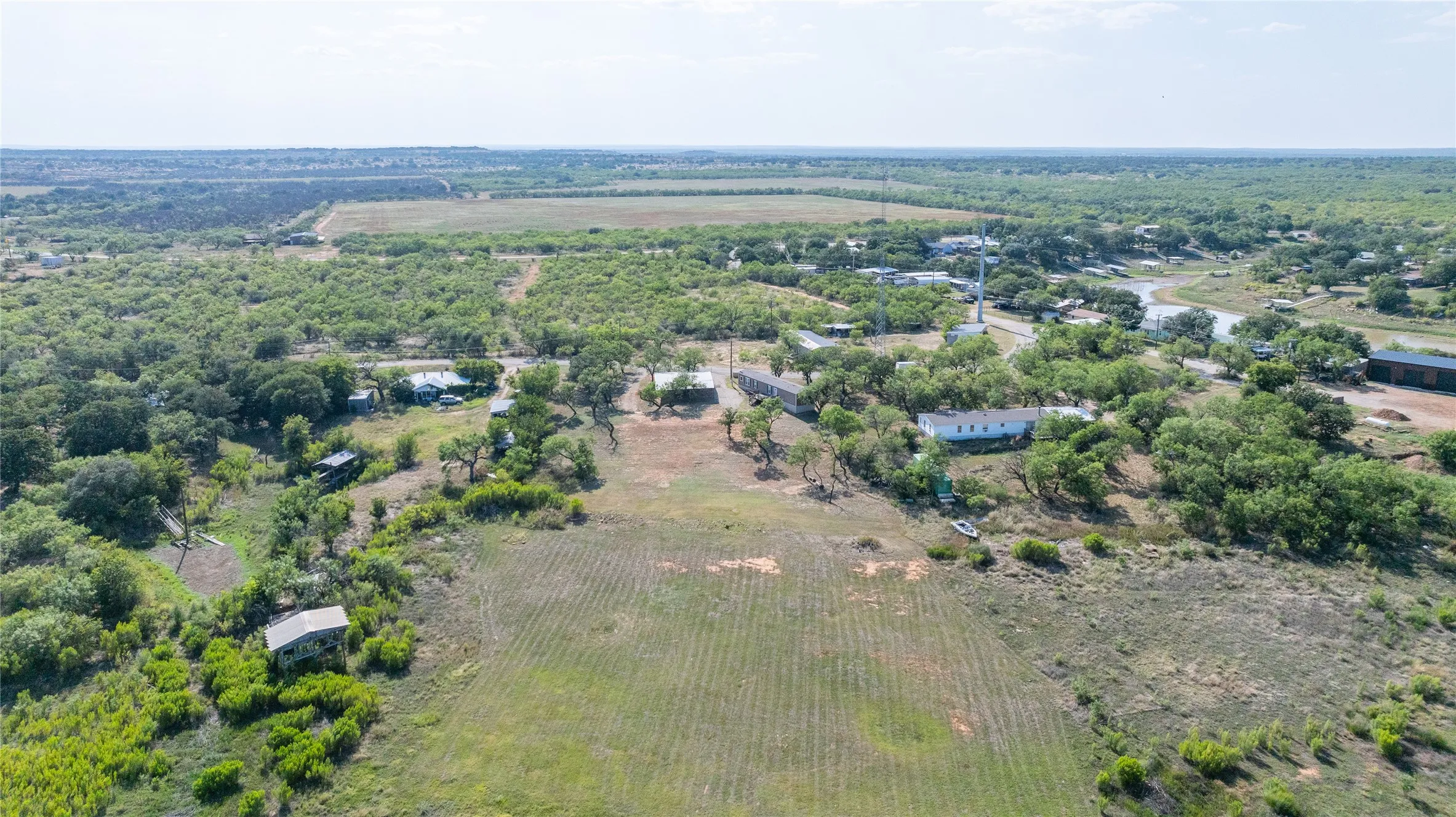 Manufactured Home For Sale in Stephens County , 6801 County Road 304, Breckenridge, Texas 76424, 3 Bedrooms, 2 Bathrooms, Garage spaces, 1,216 Sqft, built in 2021, Price $274,900, mls#21334083, Real Estate Agent in Breckenridge, Homes For Sale in Stephens county, Homes For Sale in Breckenridge, Realtor in Breckenridge Texas, Real Estate Brokerage Independent Realty Texas, Luminita Cordes Realtor