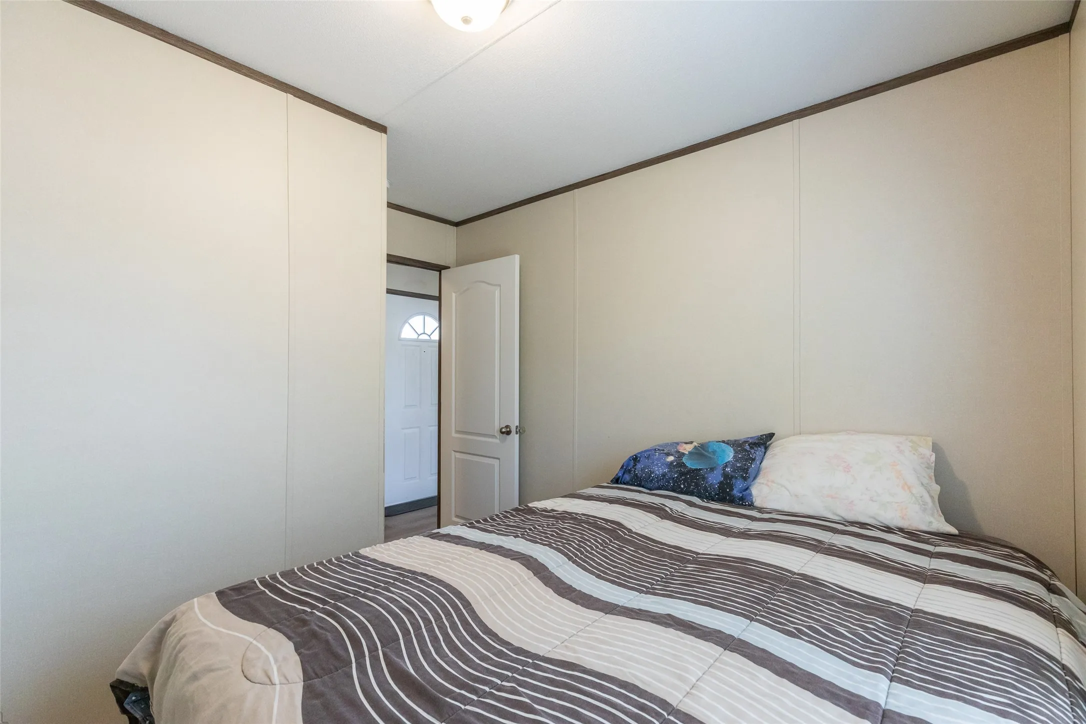 Manufactured Home For Sale in Stephens County , 6801 County Road 304, Breckenridge, Texas 76424, 3 Bedrooms, 2 Bathrooms, Garage spaces, 1,216 Sqft, built in 2021, Price $274,900, mls#21334083, Real Estate Agent in Breckenridge, Homes For Sale in Stephens county, Homes For Sale in Breckenridge, Realtor in Breckenridge Texas, Real Estate Brokerage Independent Realty Texas, Luminita Cordes Realtor