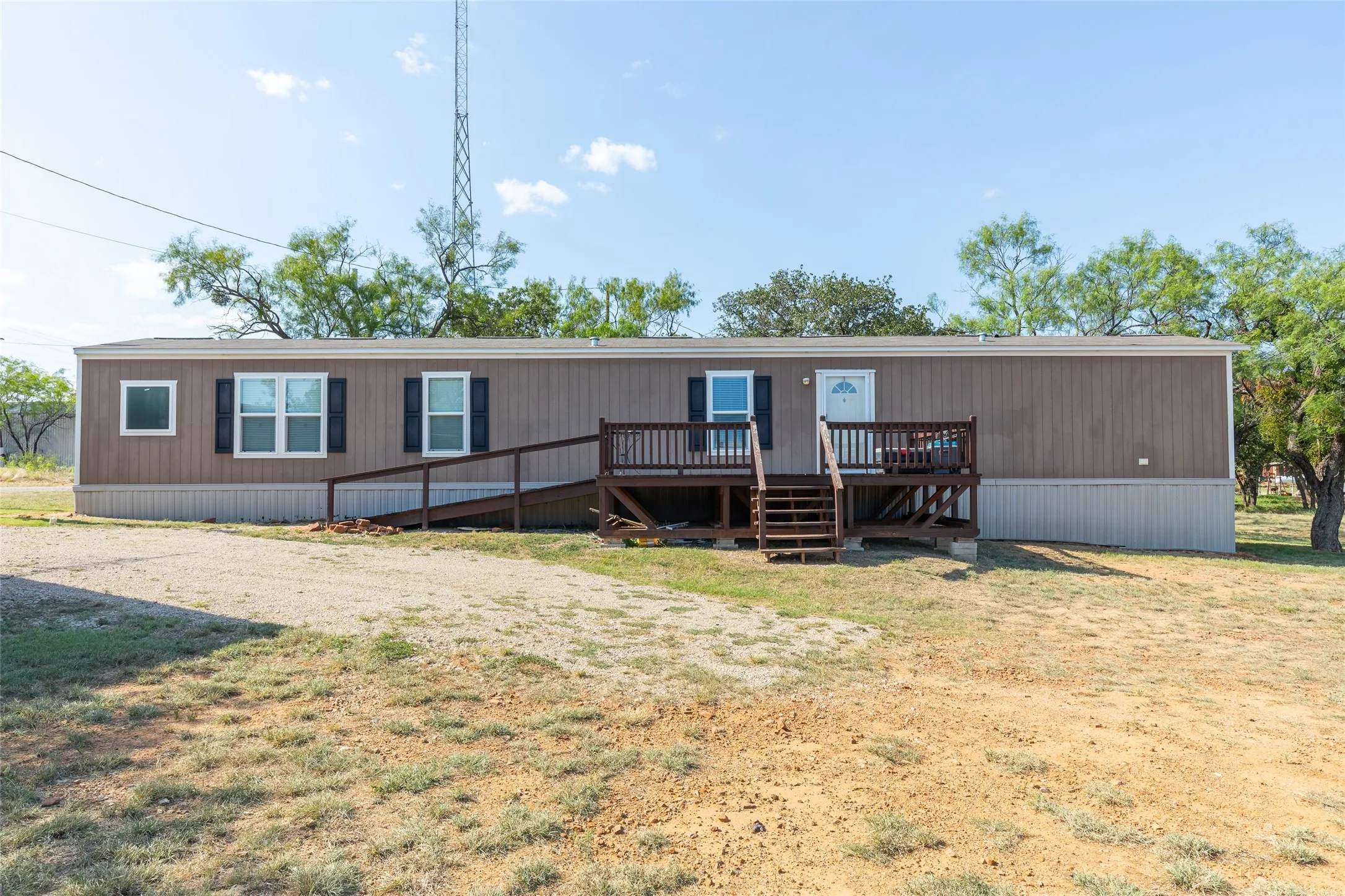 Manufactured Home For Sale in Stephens County , 6801 County Road 304, Breckenridge, Texas 76424, 3 Bedrooms, 2 Bathrooms, Garage spaces, 1,216 Sqft, built in 2021, Price $274,900, mls#21334083, Real Estate Agent in Breckenridge, Homes For Sale in Stephens county, Homes For Sale in Breckenridge, Realtor in Breckenridge Texas, Real Estate Brokerage Independent Realty Texas, Luminita Cordes Realtor