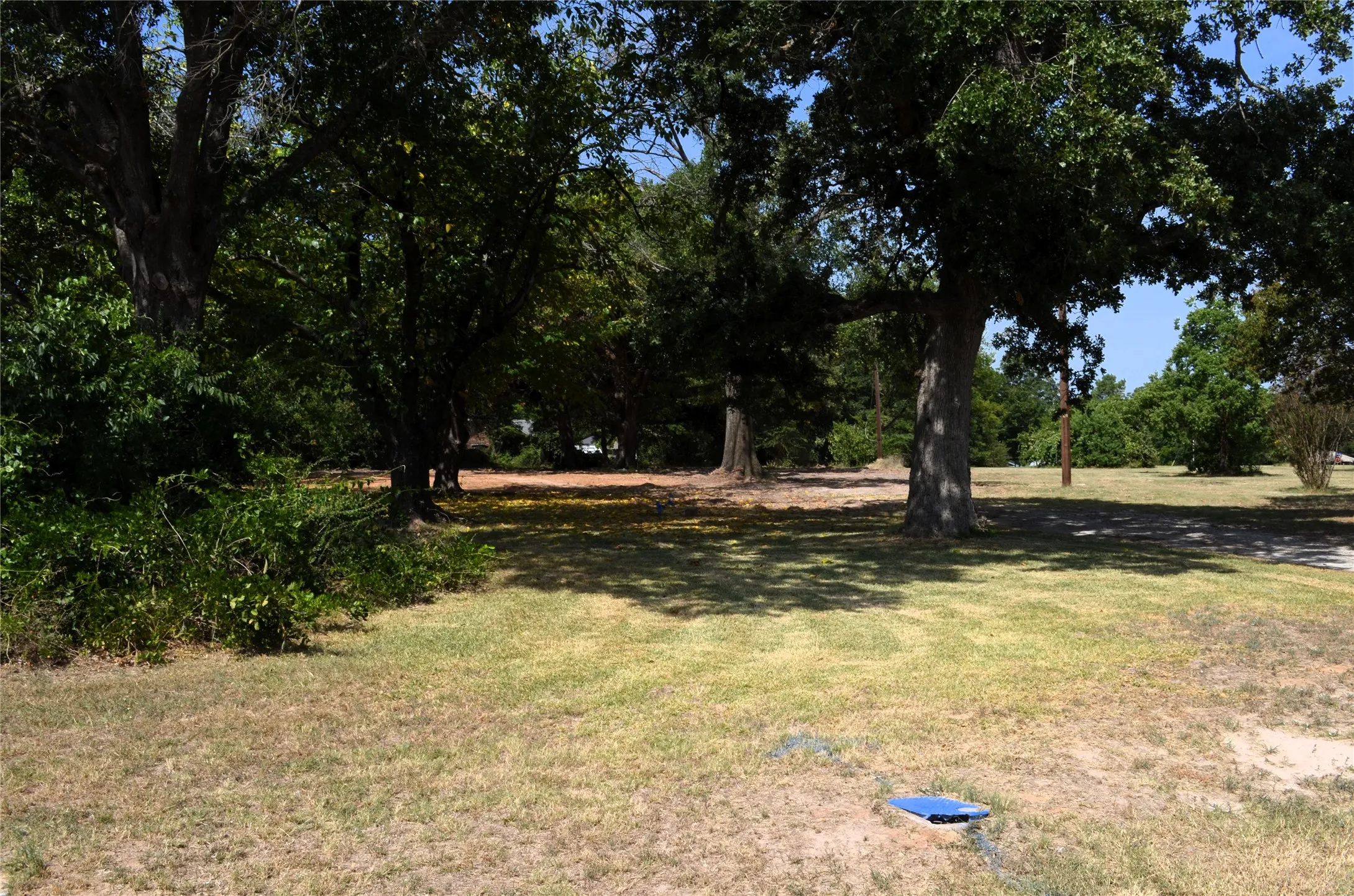 Improved Land For Sale in Henderson County , 111 Bedfords Bend, Gun Barrel City, Texas 75156, 0, 0, Garage spaces, 0 Sqft, built in 1974, mls#21346583, Real Estate Agent in Gun Barrel City, Homes For Sale in Henderson county, Homes For Sale in Gun Barrel City, Realtor in Gun Barrel City Texas, Real Estate Brokerage Independent Realty Texas, Luminita Cordes Realtor