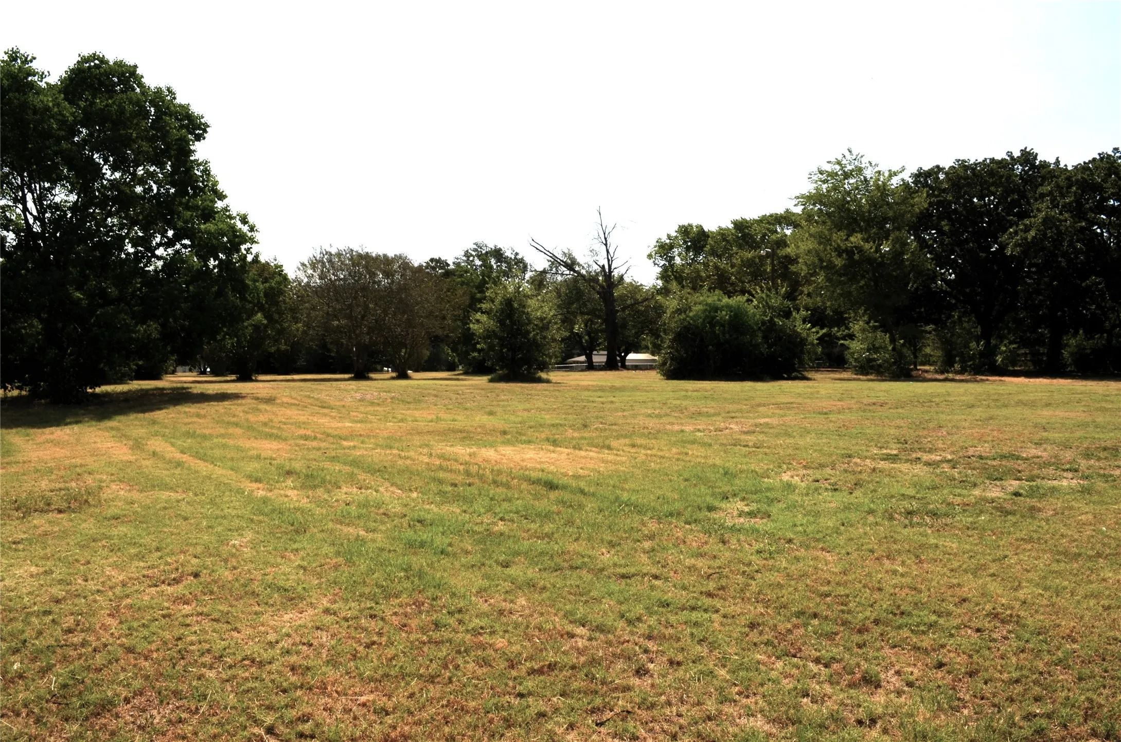Improved Land For Sale in Henderson County , 111 Bedfords Bend, Gun Barrel City, Texas 75156, 0, 0, Garage spaces, 0 Sqft, built in 1974, mls#21346583, Real Estate Agent in Gun Barrel City, Homes For Sale in Henderson county, Homes For Sale in Gun Barrel City, Realtor in Gun Barrel City Texas, Real Estate Brokerage Independent Realty Texas, Luminita Cordes Realtor
