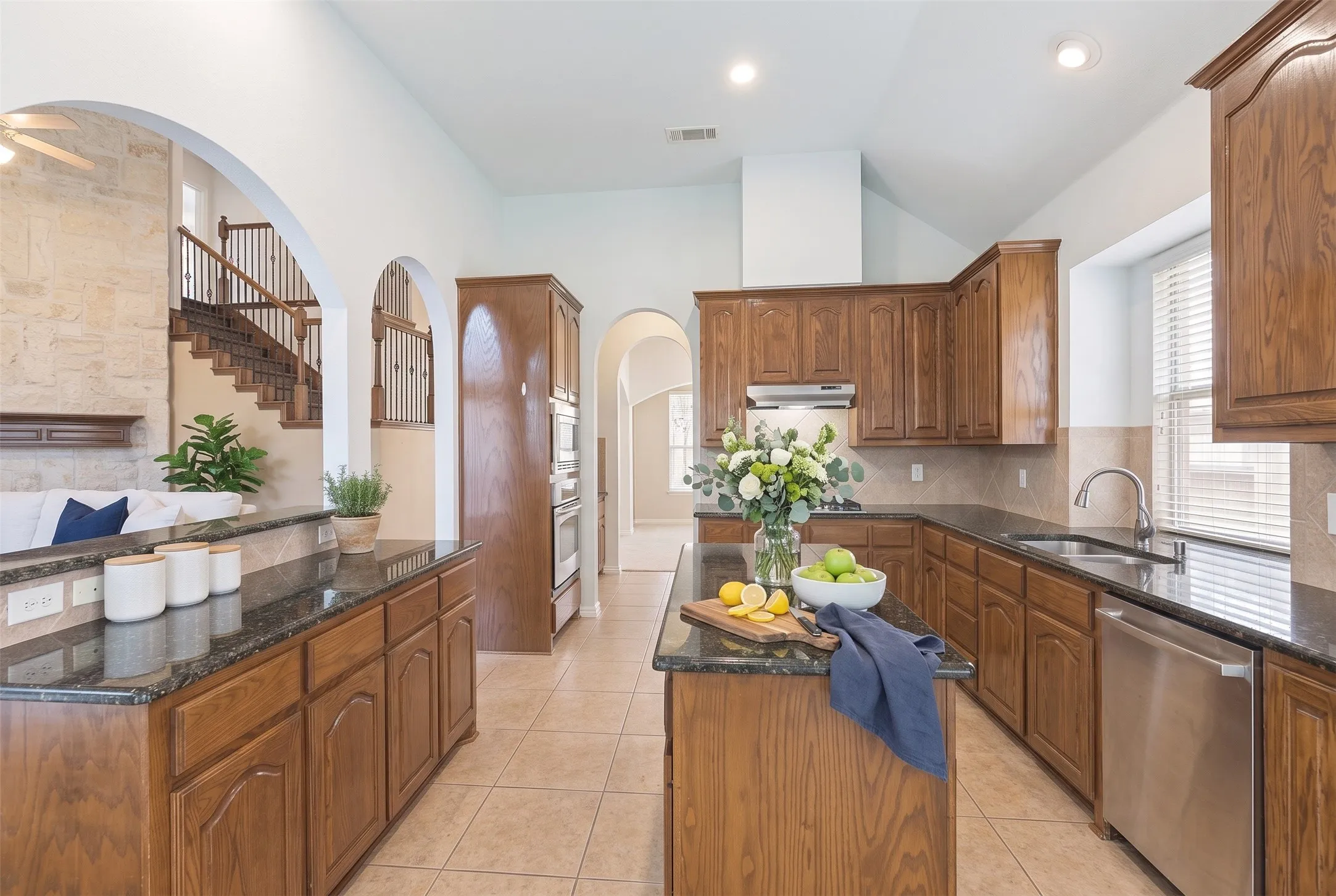 Single Family Residence For Sale in Collin County , 13244 Box Elder Lane, Frisco, Texas 75035, 5 Bedroom, 3 Bathroom, 2 Garage spaces, 2,801 Sqft, built in 2007, mls#21346413, Real Estate Agent in Frisco, Homes For Sale in Collin county, Homes For Sale in Frisco, Realtor in Frisco Texas, Real Estate Brokerage Independent Realty Texas, Luminita Cordes Realtor