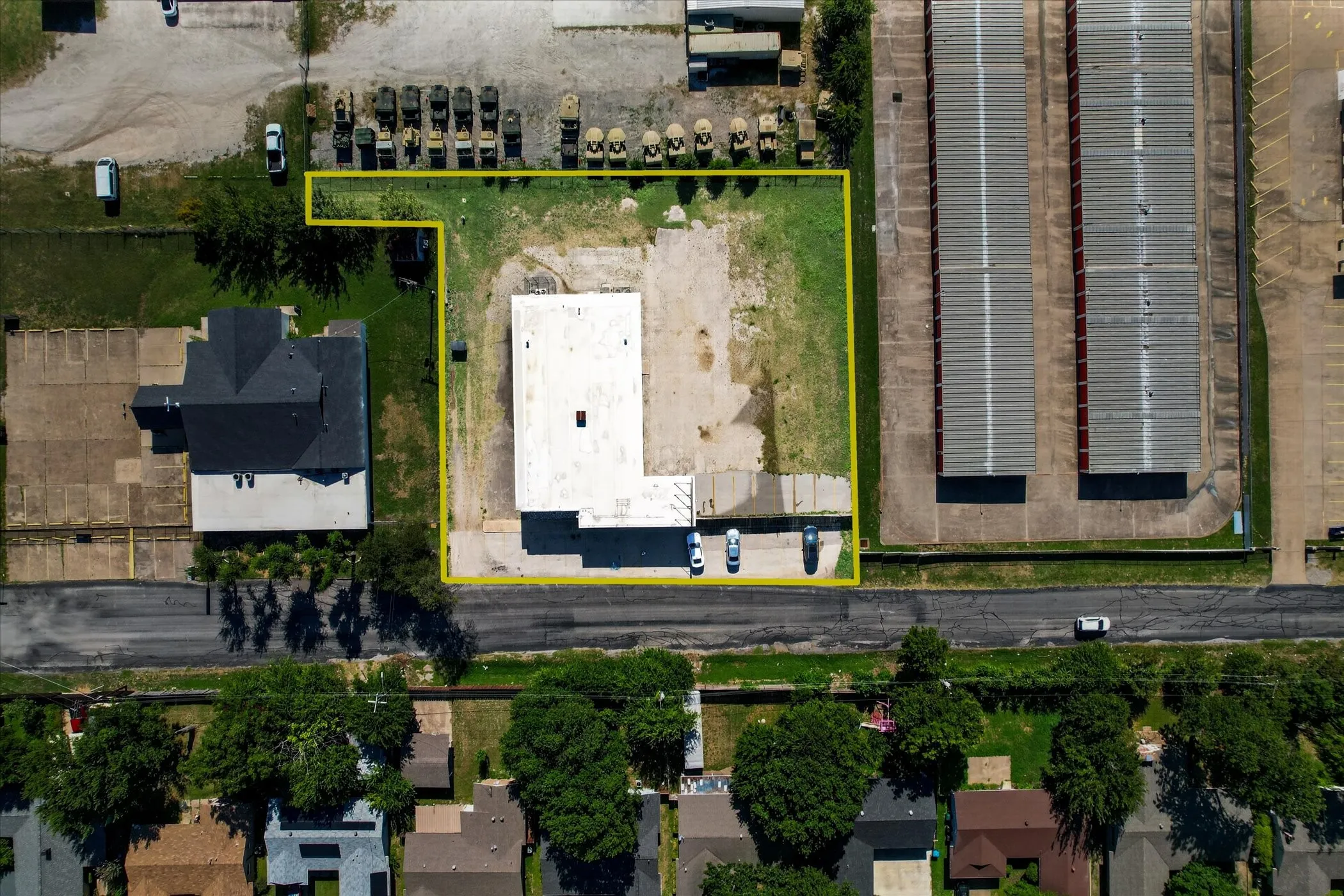 Retail For Sale in Tarrant County , 5115 Wellview Avenue, Fort Worth, Texas 76115, 0, 0, Garage spaces, 0 Sqft, built in 1962, Price $900,000, mls#21346357, Real Estate Agent in Fort Worth, Homes For Sale in Tarrant county, Homes For Sale in Fort Worth, Realtor in Fort Worth Texas, Real Estate Brokerage Independent Realty Texas, Luminita Cordes Realtor
