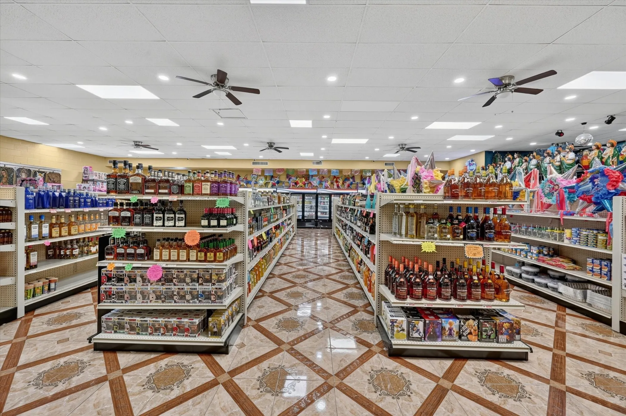 Retail For Sale in Tarrant County , 5115 Wellview Avenue, Fort Worth, Texas 76115, 0, 0, Garage spaces, 0 Sqft, built in 1962, Price $900,000, mls#21346357, Real Estate Agent in Fort Worth, Homes For Sale in Tarrant county, Homes For Sale in Fort Worth, Realtor in Fort Worth Texas, Real Estate Brokerage Independent Realty Texas, Luminita Cordes Realtor