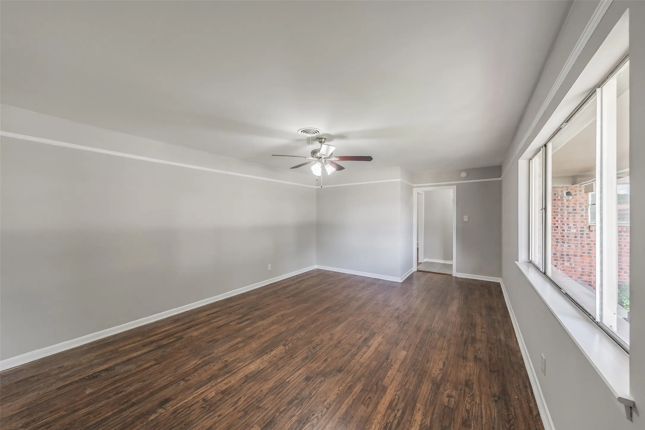 Single Family Residence For Sale in Tarrant County , 6721 Cylinda Sue Circle, North Richland Hills, Texas 76180, 3 Bedroom, 2 Bathroom, 2 Garage spaces, 1,578 Sqft, built in 1958, mls#21346581, Real Estate Agent in North Richland Hills, Homes For Sale in Tarrant county, Homes For Sale in North Richland Hills, Realtor in North Richland Hills Texas, Real Estate Brokerage Independent Realty Texas, Luminita Cordes Realtor