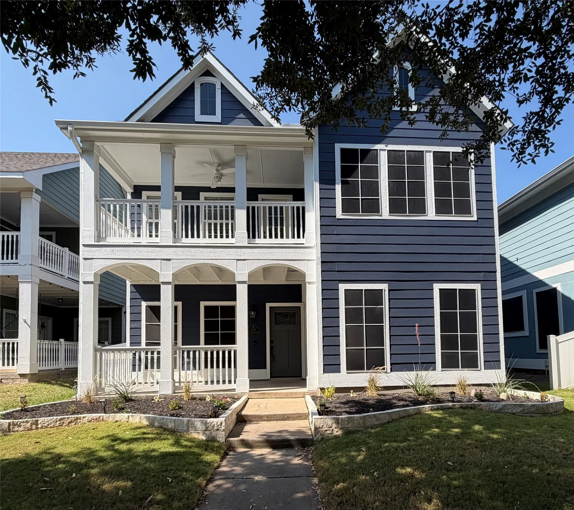 Single Family Residence For Sale in Denton County , 1145 King George Lane, Savannah, Texas 76227, 3 Bedroom, 3 Bathroom, 2 Garage spaces, 2,123 Sqft, built in 2008, mls#21346480, Real Estate Agent in Savannah, Homes For Sale in Denton county, Homes For Sale in Savannah, Realtor in Savannah Texas, Real Estate Brokerage Independent Realty Texas, Luminita Cordes Realtor