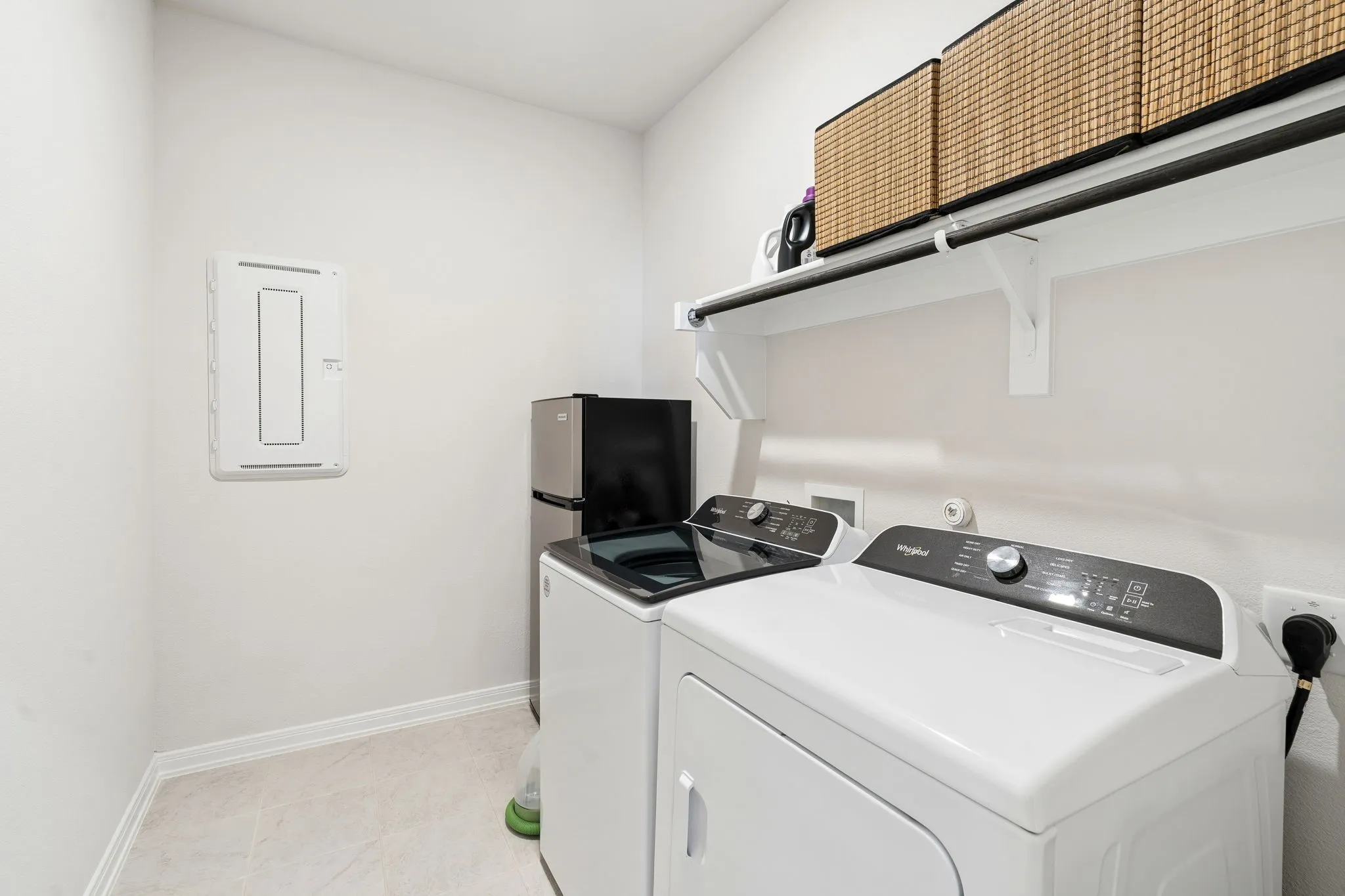 Single Family Residence For Sale in Denton County , 4121 Blackbird Avenue, Little Elm, Texas 75068, 4 Bedroom, 3 Bathroom, 2 Garage spaces, 2,813 Sqft, built in 2024, mls#21342885, Real Estate Agent in Little Elm, Homes For Sale in Denton county, Homes For Sale in Little Elm, Realtor in Little Elm Texas, Real Estate Brokerage Independent Realty Texas, Luminita Cordes Realtor