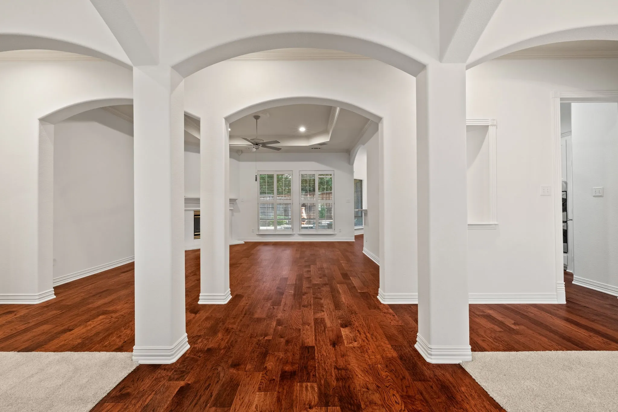 Single Family Residence For Sale in Tarrant County , 4909 Lakewood Drive, Colleyville, Texas 76034, 4 Bedroom, 3 Bathroom, 2 Garage spaces, 3,276 Sqft, built in 1998, mls#21346587, Real Estate Agent in Colleyville, Homes For Sale in Tarrant county, Homes For Sale in Colleyville, Realtor in Colleyville Texas, Real Estate Brokerage Independent Realty Texas, Luminita Cordes Realtor