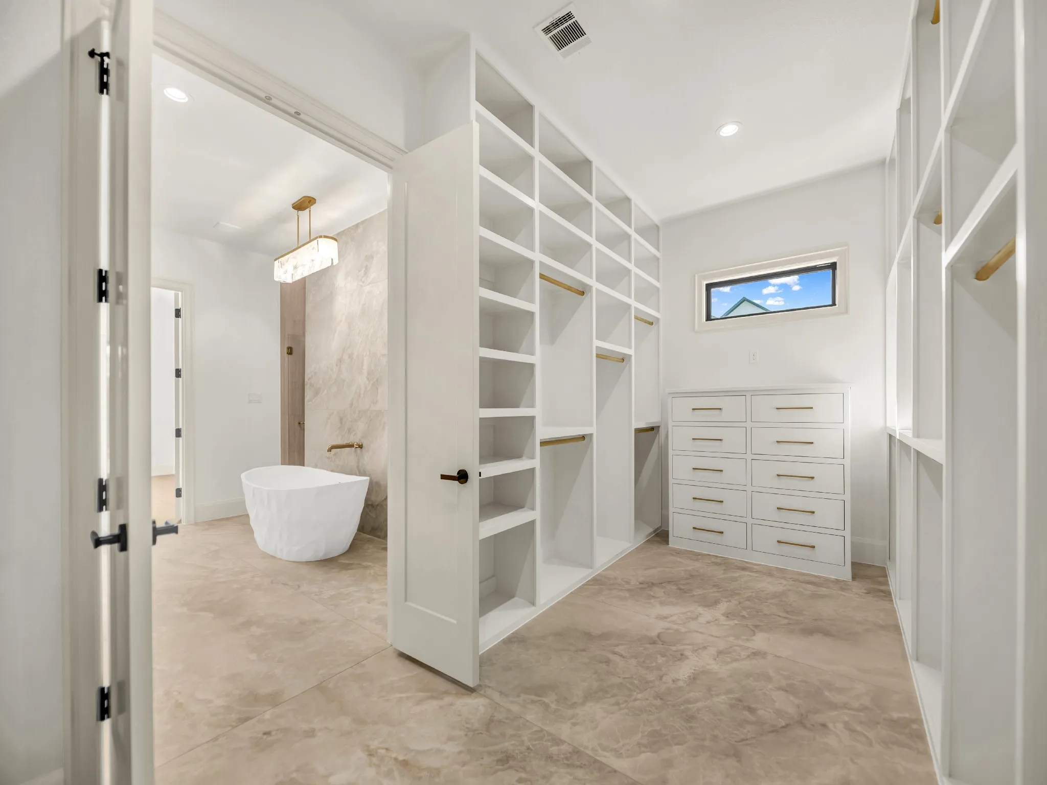 Single Family Residence For Sale in Parker County , 520 Royal Santana Run, Weatherford, Texas 76087, 5 Bedroom, 6 Bathroom, 3 Garage spaces, 4,803 Sqft, built in 2026, mls#21345919, Real Estate Agent in Weatherford, Homes For Sale in Parker county, Homes For Sale in Weatherford, Realtor in Weatherford Texas, Real Estate Brokerage Independent Realty Texas, Luminita Cordes Realtor