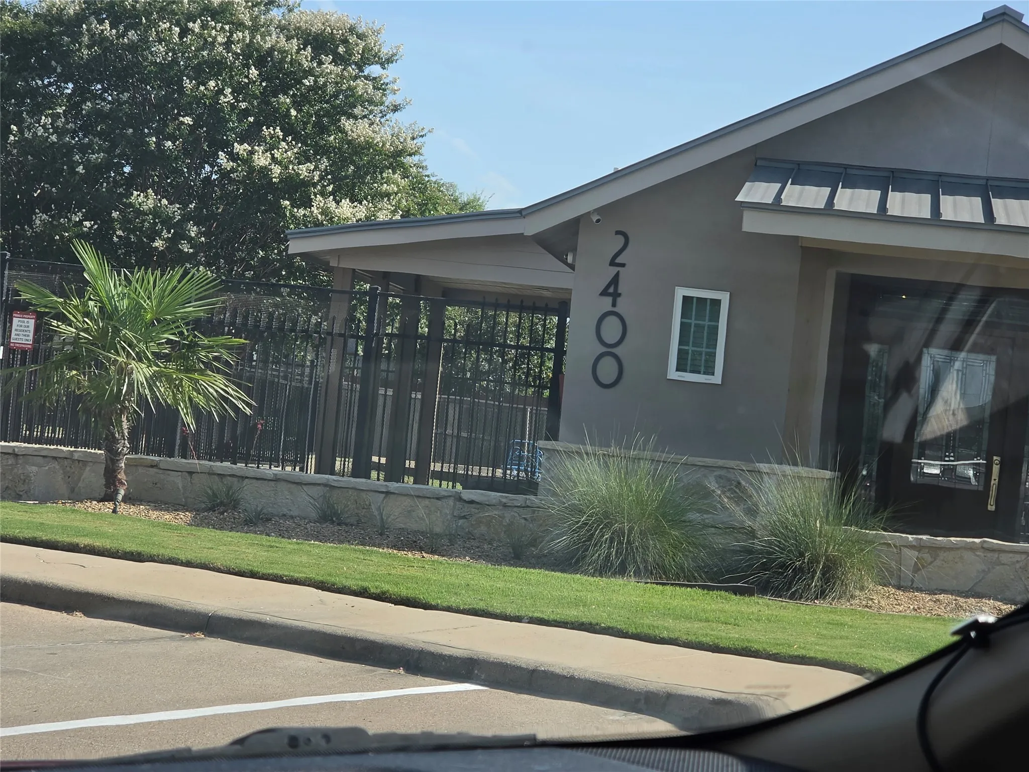 Single Family Residence For Sale in Rockwall County , 2030 Gleaner Drive, Rockwall, Texas 75032, 3 Bedroom, 3 Bathroom, 2 Garage spaces, 2,445 Sqft, built in 2005, mls#21343357, Real Estate Agent in Rockwall, Homes For Sale in Rockwall county, Homes For Sale in Rockwall, Realtor in Rockwall Texas, Real Estate Brokerage Independent Realty Texas, Luminita Cordes Realtor