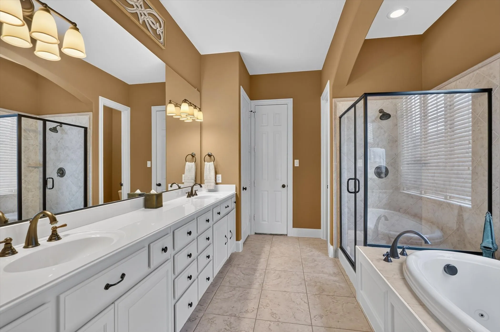 Single Family Residence For Sale in Collin County , 2340 Hedgewood Lane, Allen, Texas 75013, 5 Bedroom, 4 Bathroom, 2 Garage spaces, 3,826 Sqft, built in 2007, mls#21334518, Real Estate Agent in Allen, Homes For Sale in Collin county, Homes For Sale in Allen, Realtor in Allen Texas, Real Estate Brokerage Independent Realty Texas, Luminita Cordes Realtor