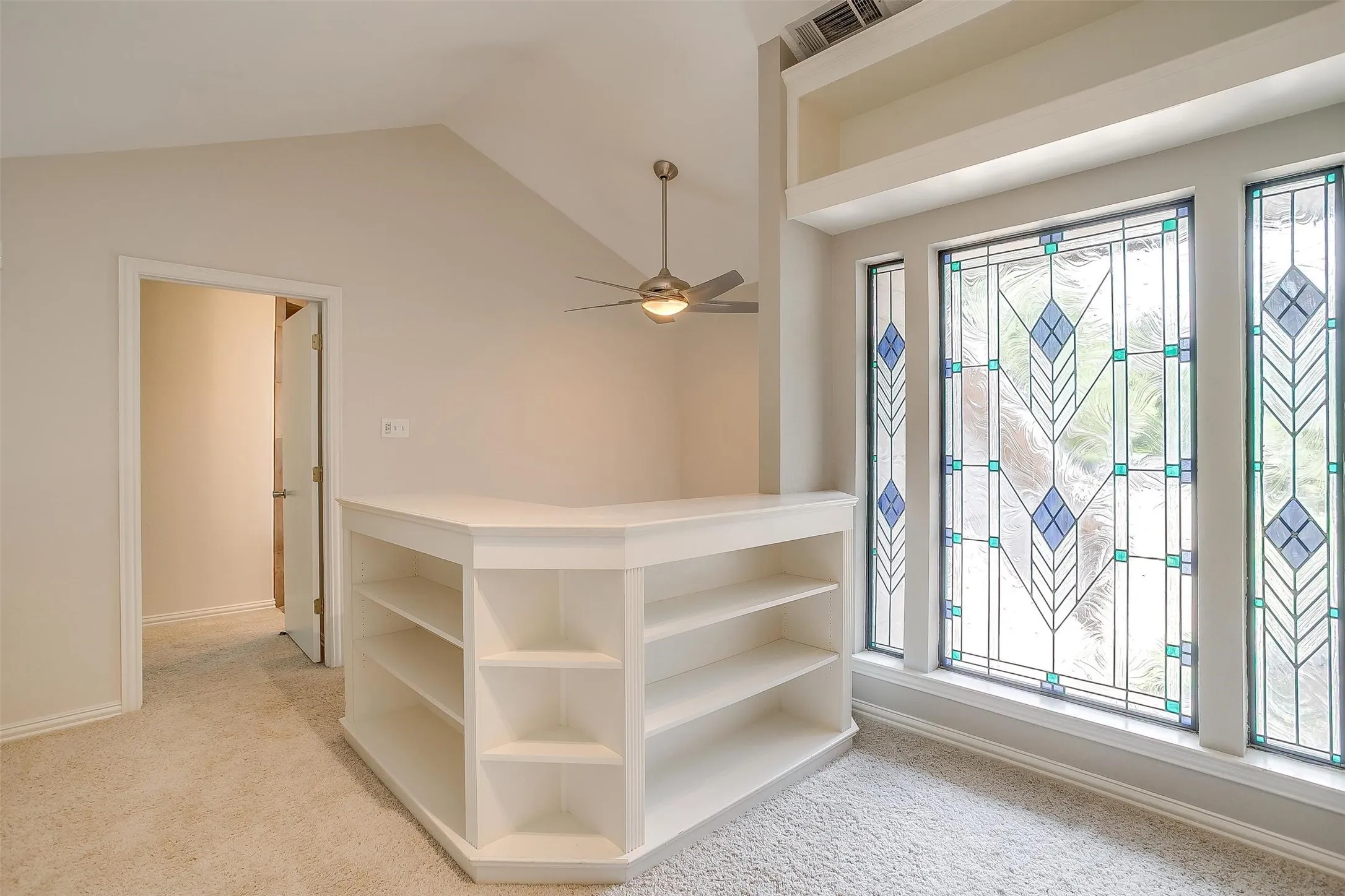 Single Family Residence For Sale in Tarrant County , 11972 Younger Court, Azle, Texas 76020, 7 Bedrooms, 3 Bathrooms, 3 Garage spaces, 4,250 Sqft, built in 1996, Price $920,000, mls#21333837, Real Estate Agent in Azle, Homes For Sale in Tarrant county, Homes For Sale in Azle, Realtor in Azle Texas, Real Estate Brokerage Independent Realty Texas, Luminita Cordes Realtor