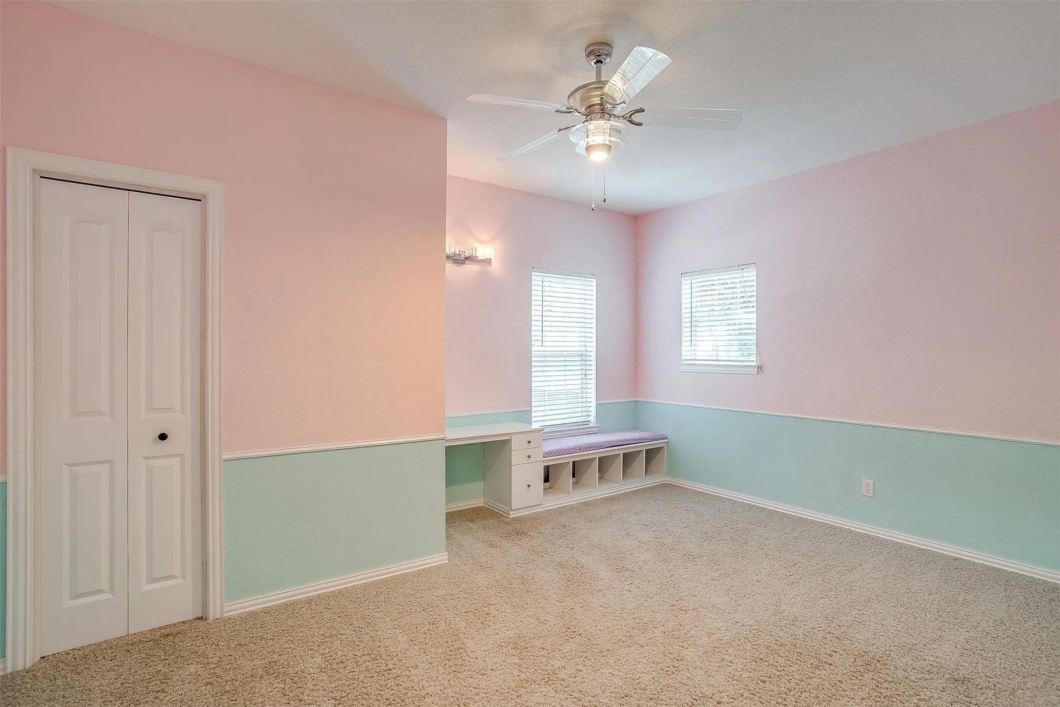 Single Family Residence For Sale in Tarrant County , 11972 Younger Court, Azle, Texas 76020, 7 Bedrooms, 3 Bathrooms, 3 Garage spaces, 4,250 Sqft, built in 1996, Price $920,000, mls#21333837, Real Estate Agent in Azle, Homes For Sale in Tarrant county, Homes For Sale in Azle, Realtor in Azle Texas, Real Estate Brokerage Independent Realty Texas, Luminita Cordes Realtor