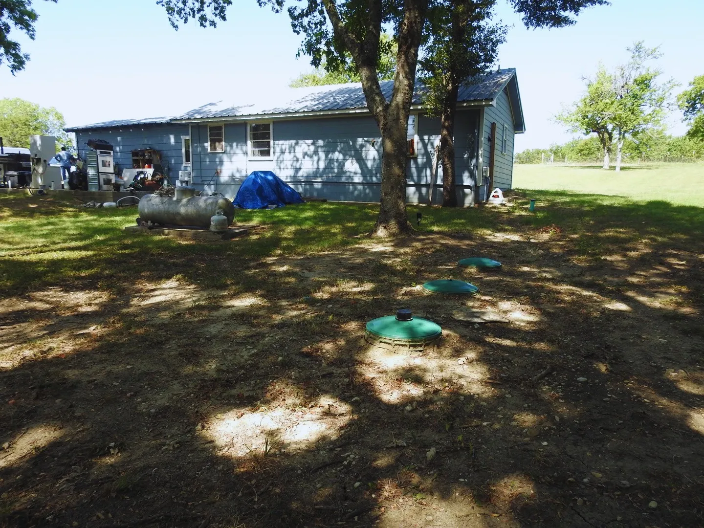 Single Family Residence For Sale in Hunt County , 7961 Telegraph Road, Quinlan, Texas 75474, 1 Bedroom, 1 Bathroom, Garage spaces, 1,040 Sqft, built in 1980, Price $265,000, mls#21345078, Real Estate Agent in Quinlan, Homes For Sale in Hunt county, Homes For Sale in Quinlan, Realtor in Quinlan Texas, Real Estate Brokerage Independent Realty Texas, Luminita Cordes Realtor