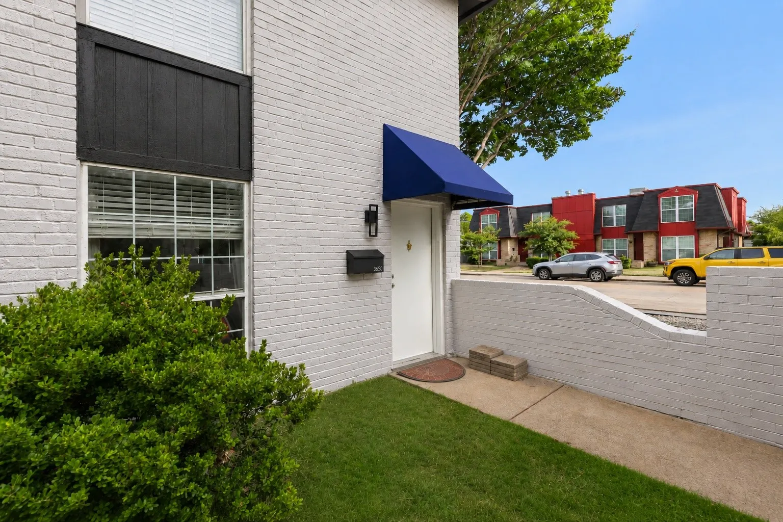 Quadruplex For Sale in Dallas County , 3650 Rickshaw Drive, Dallas, Texas 75229, 12 Bedroom, 8 Bathroom, Garage spaces, 0 Sqft, built in 1969, mls#21346390, Real Estate Agent in Dallas, Homes For Sale in Dallas county, Homes For Sale in Dallas, Realtor in Dallas Texas, Real Estate Brokerage Independent Realty Texas, Luminita Cordes Realtor