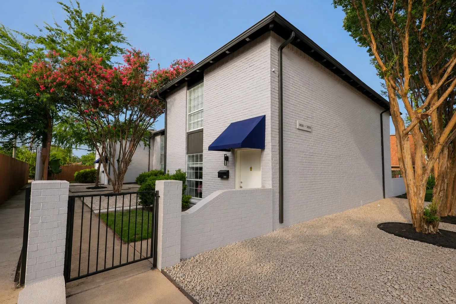Quadruplex For Sale in Dallas County , 3650 Rickshaw Drive, Dallas, Texas 75229, 12 Bedroom, 8 Bathroom, Garage spaces, 0 Sqft, built in 1969, mls#21346390, Real Estate Agent in Dallas, Homes For Sale in Dallas county, Homes For Sale in Dallas, Realtor in Dallas Texas, Real Estate Brokerage Independent Realty Texas, Luminita Cordes Realtor