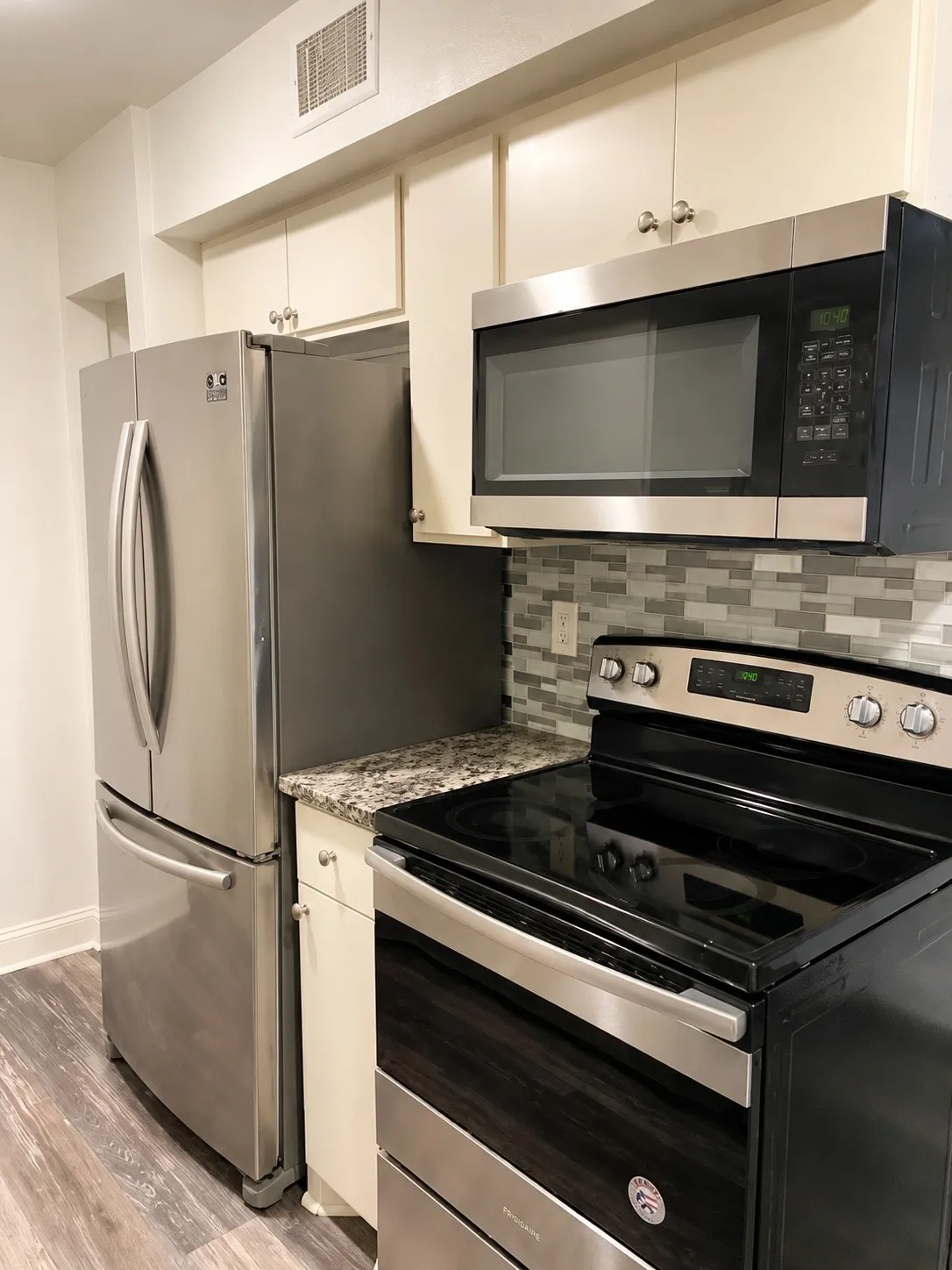 3652 Kitchen