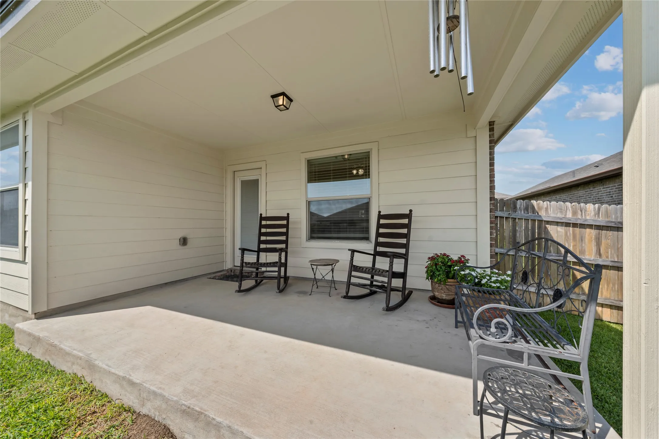 Single Family Residence For Sale in Mc Lennan County , 2912 Jackal Drive, Waco, Texas 76655, 3 Bedroom, 2 Bathroom, 2 Garage spaces, 1,764 Sqft, built in 2019, mls#21344694, Real Estate Agent in Waco, Homes For Sale in Mc Lennan county, Homes For Sale in Waco, Realtor in Waco Texas, Real Estate Brokerage Independent Realty Texas, Luminita Cordes Realtor