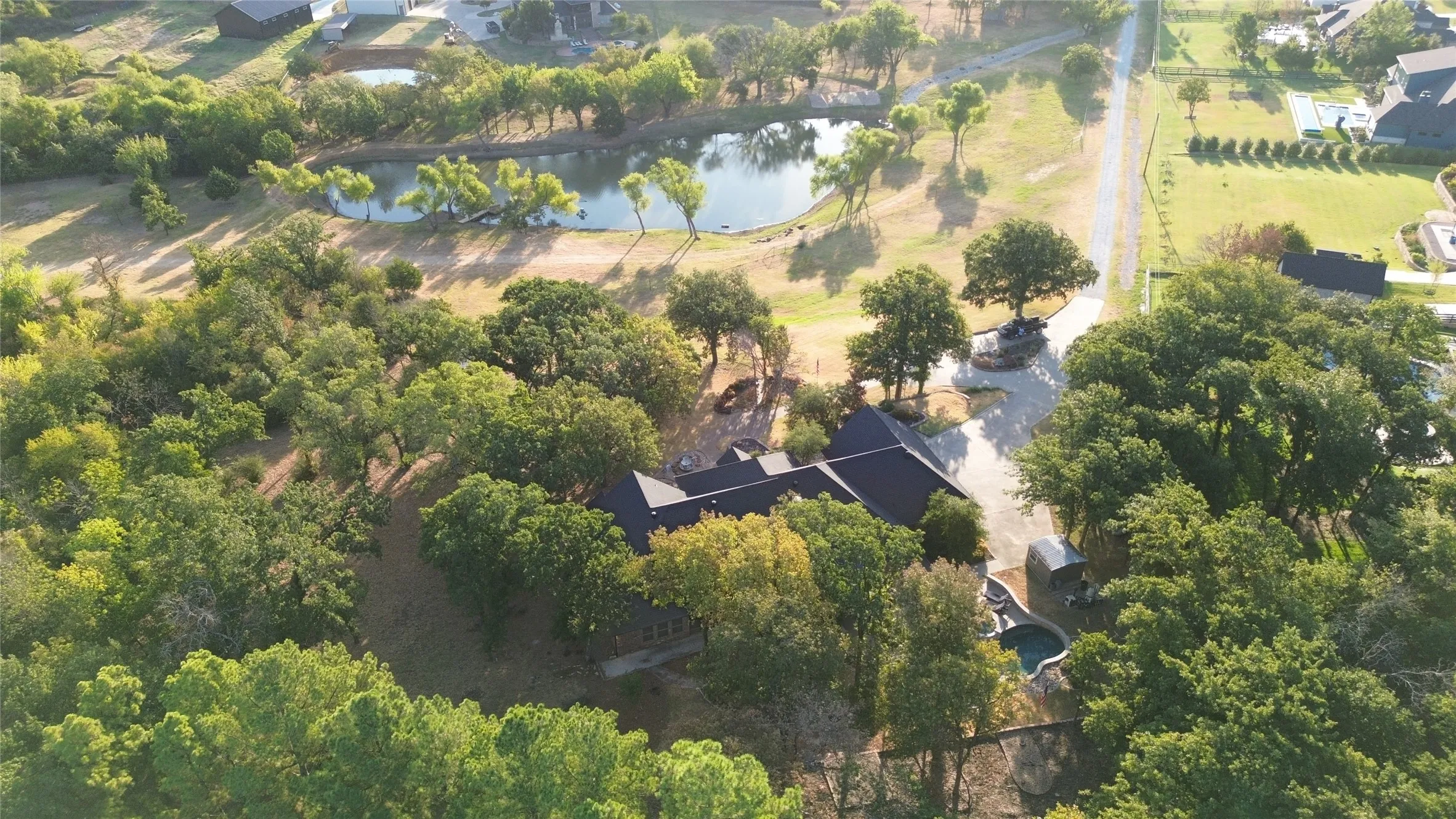 Single Family Residence For Sale in Denton County , 8998 Hilltop Road, Argyle, Texas 76226, 4 Bedroom, 3 Bathroom, 3 Garage spaces, 2,932 Sqft, built in 2000, mls#21346613, Real Estate Agent in Argyle, Homes For Sale in Denton county, Homes For Sale in Argyle, Realtor in Argyle Texas, Real Estate Brokerage Independent Realty Texas, Luminita Cordes Realtor