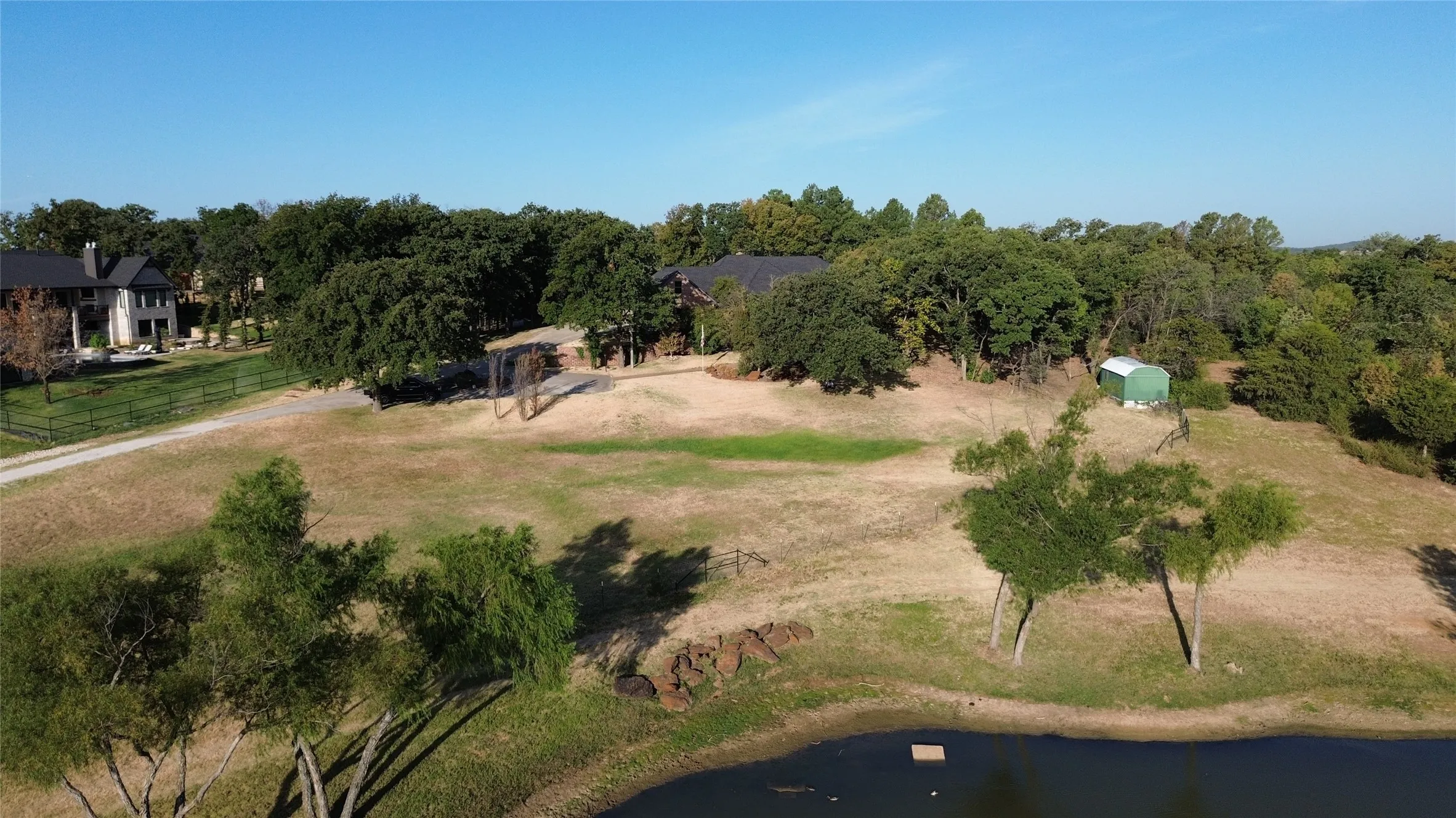 Single Family Residence For Sale in Denton County , 8998 Hilltop Road, Argyle, Texas 76226, 4 Bedroom, 3 Bathroom, 3 Garage spaces, 2,932 Sqft, built in 2000, mls#21346613, Real Estate Agent in Argyle, Homes For Sale in Denton county, Homes For Sale in Argyle, Realtor in Argyle Texas, Real Estate Brokerage Independent Realty Texas, Luminita Cordes Realtor