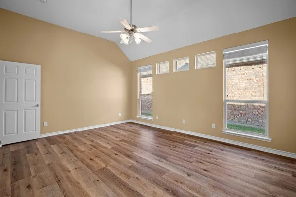 Single Family Residence For Sale in Denton County , 945 Shiprock Road, Frisco, Texas 75033, 3 Bedroom, 2 Bathroom, 2 Garage spaces, 2,112 Sqft, built in 2006, mls#21346615, Real Estate Agent in Frisco, Homes For Sale in Denton county, Homes For Sale in Frisco, Realtor in Frisco Texas, Real Estate Brokerage Independent Realty Texas, Luminita Cordes Realtor