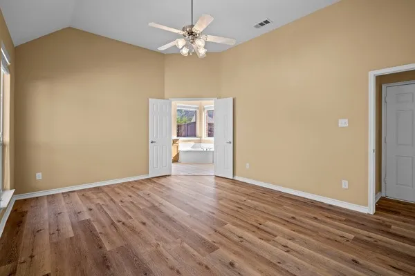 Single Family Residence For Sale in Denton County , 945 Shiprock Road, Frisco, Texas 75033, 3 Bedroom, 2 Bathroom, 2 Garage spaces, 2,112 Sqft, built in 2006, mls#21346615, Real Estate Agent in Frisco, Homes For Sale in Denton county, Homes For Sale in Frisco, Realtor in Frisco Texas, Real Estate Brokerage Independent Realty Texas, Luminita Cordes Realtor