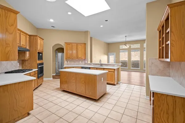 Single Family Residence For Sale in Denton County , 945 Shiprock Road, Frisco, Texas 75033, 3 Bedroom, 2 Bathroom, 2 Garage spaces, 2,112 Sqft, built in 2006, mls#21346615, Real Estate Agent in Frisco, Homes For Sale in Denton county, Homes For Sale in Frisco, Realtor in Frisco Texas, Real Estate Brokerage Independent Realty Texas, Luminita Cordes Realtor
