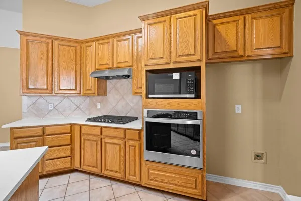 Single Family Residence For Sale in Denton County , 945 Shiprock Road, Frisco, Texas 75033, 3 Bedroom, 2 Bathroom, 2 Garage spaces, 2,112 Sqft, built in 2006, mls#21346615, Real Estate Agent in Frisco, Homes For Sale in Denton county, Homes For Sale in Frisco, Realtor in Frisco Texas, Real Estate Brokerage Independent Realty Texas, Luminita Cordes Realtor