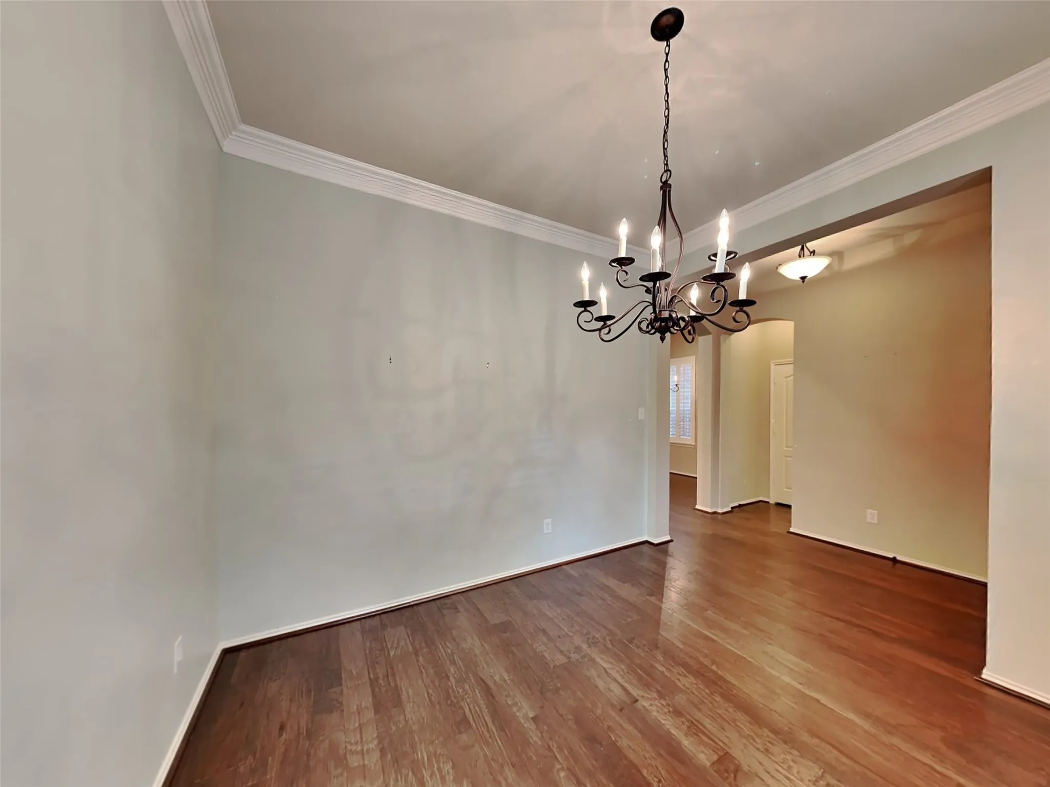 Single Family Residence For Sale in Tarrant County , 226 Knapford, Euless, Texas 76040, 3 Bedroom, 3 Bathroom, 2 Garage spaces, 2,346 Sqft, built in 2010, mls#21346634, Real Estate Agent in Euless, Homes For Sale in Tarrant county, Homes For Sale in Euless, Realtor in Euless Texas, Real Estate Brokerage Independent Realty Texas, Luminita Cordes Realtor