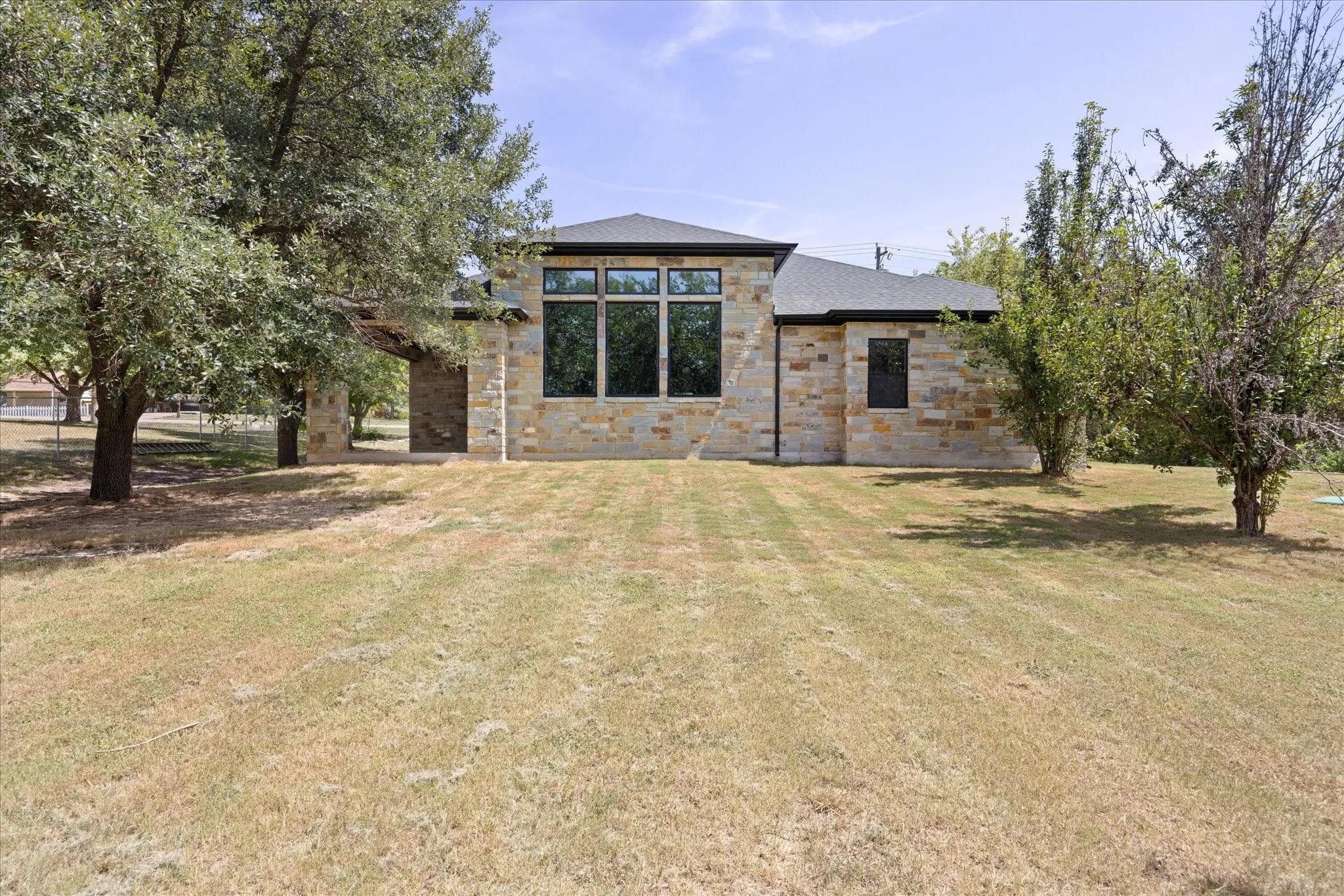 Single Family Residence For Sale in Hood County , 210 Knob Hill Drive, Granbury, Texas 76048, 4 Bedroom, 2 Bathroom, 2 Garage spaces, 2,410 Sqft, built in 2026, mls#21346152, Real Estate Agent in Granbury, Homes For Sale in Hood county, Homes For Sale in Granbury, Realtor in Granbury Texas, Real Estate Brokerage Independent Realty Texas, Luminita Cordes Realtor