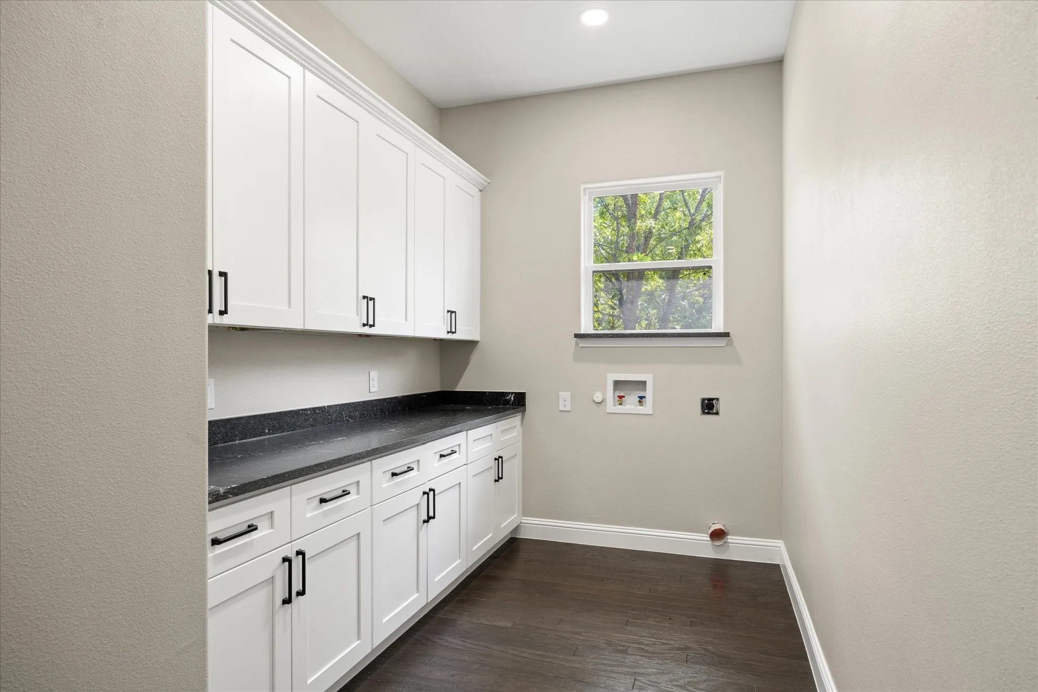 Single Family Residence For Sale in Hood County , 210 Knob Hill Drive, Granbury, Texas 76048, 4 Bedroom, 2 Bathroom, 2 Garage spaces, 2,410 Sqft, built in 2026, mls#21346152, Real Estate Agent in Granbury, Homes For Sale in Hood county, Homes For Sale in Granbury, Realtor in Granbury Texas, Real Estate Brokerage Independent Realty Texas, Luminita Cordes Realtor