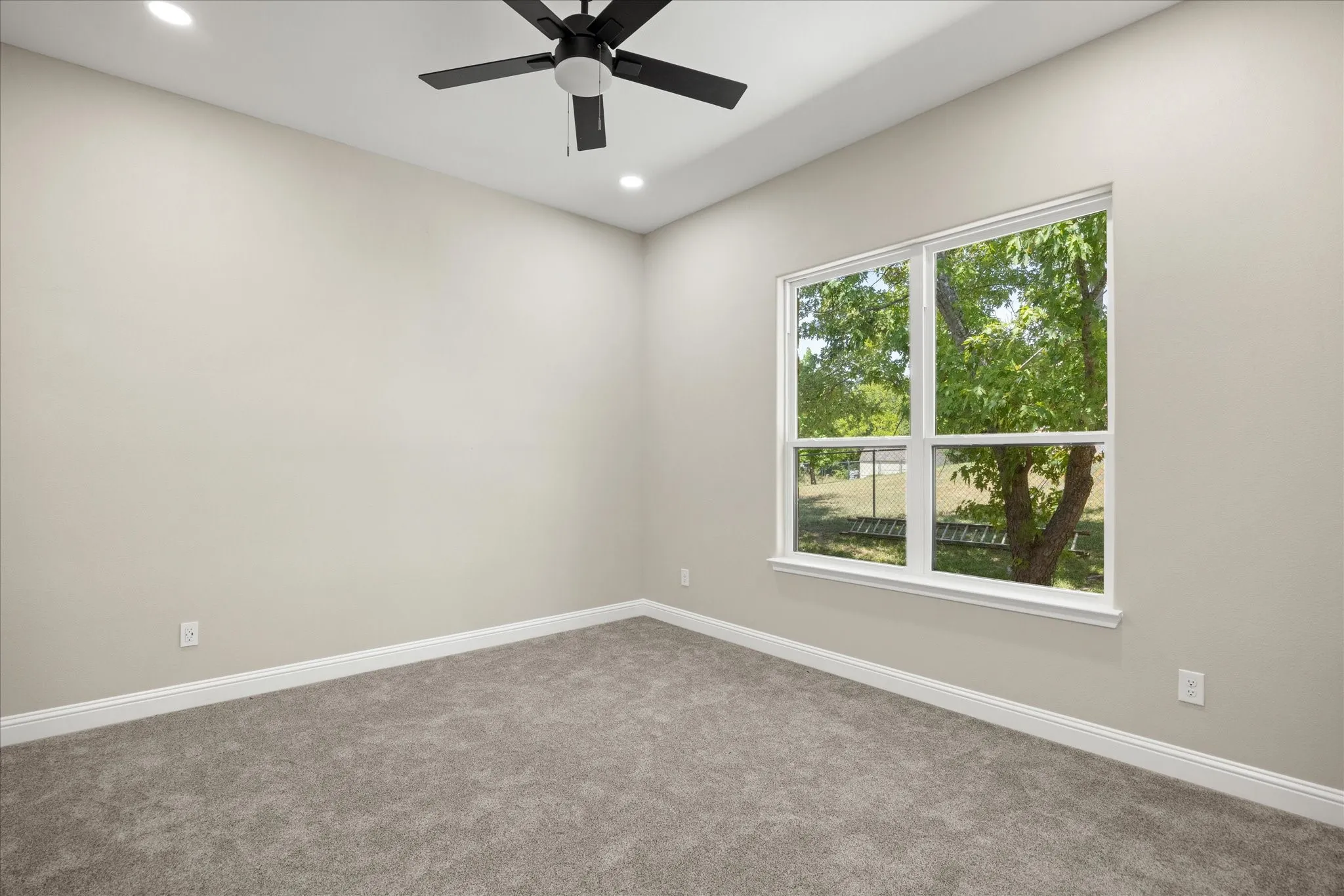 Single Family Residence For Sale in Hood County , 210 Knob Hill Drive, Granbury, Texas 76048, 4 Bedroom, 2 Bathroom, 2 Garage spaces, 2,410 Sqft, built in 2026, mls#21346152, Real Estate Agent in Granbury, Homes For Sale in Hood county, Homes For Sale in Granbury, Realtor in Granbury Texas, Real Estate Brokerage Independent Realty Texas, Luminita Cordes Realtor
