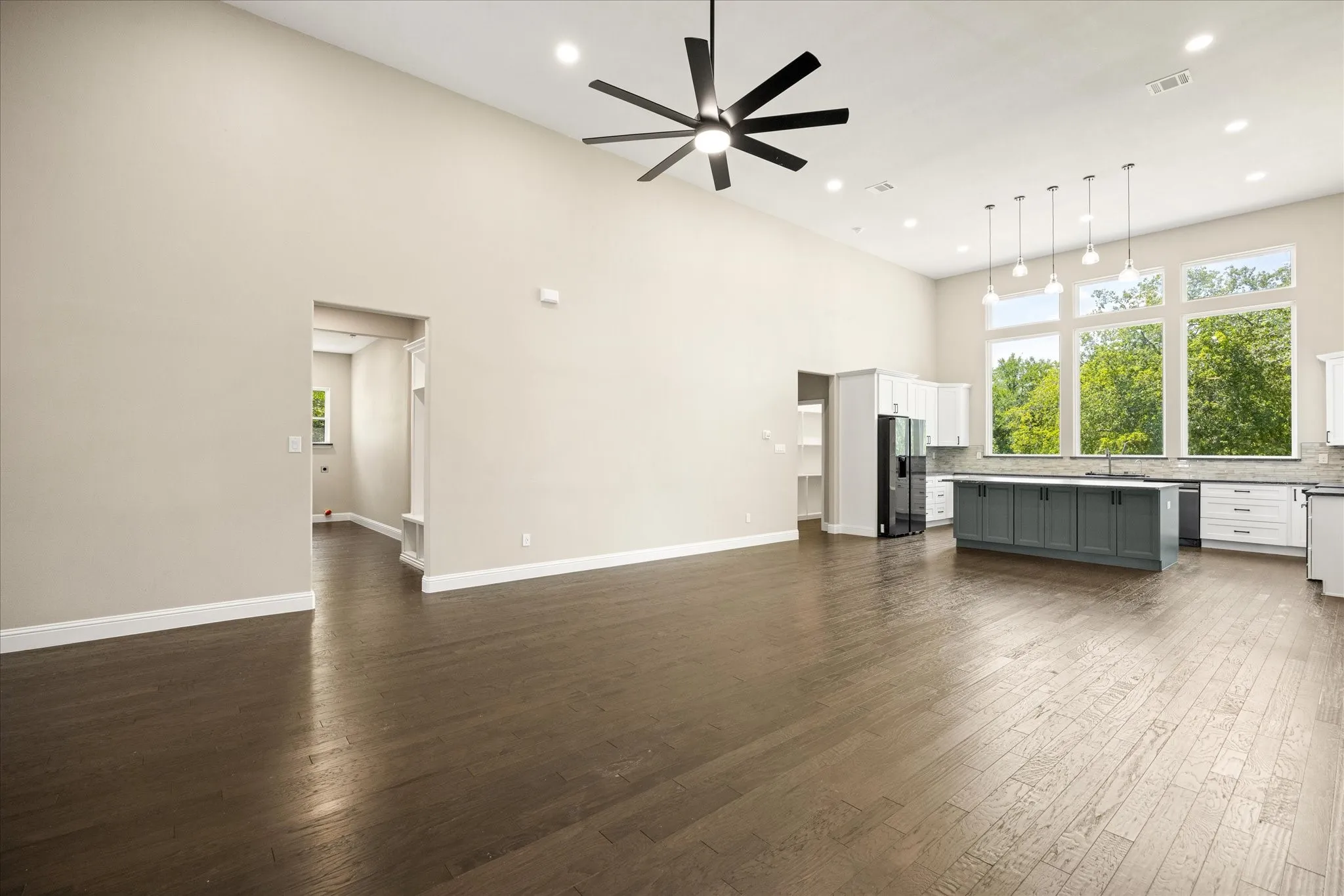 Single Family Residence For Sale in Hood County , 210 Knob Hill Drive, Granbury, Texas 76048, 4 Bedroom, 2 Bathroom, 2 Garage spaces, 2,410 Sqft, built in 2026, mls#21346152, Real Estate Agent in Granbury, Homes For Sale in Hood county, Homes For Sale in Granbury, Realtor in Granbury Texas, Real Estate Brokerage Independent Realty Texas, Luminita Cordes Realtor