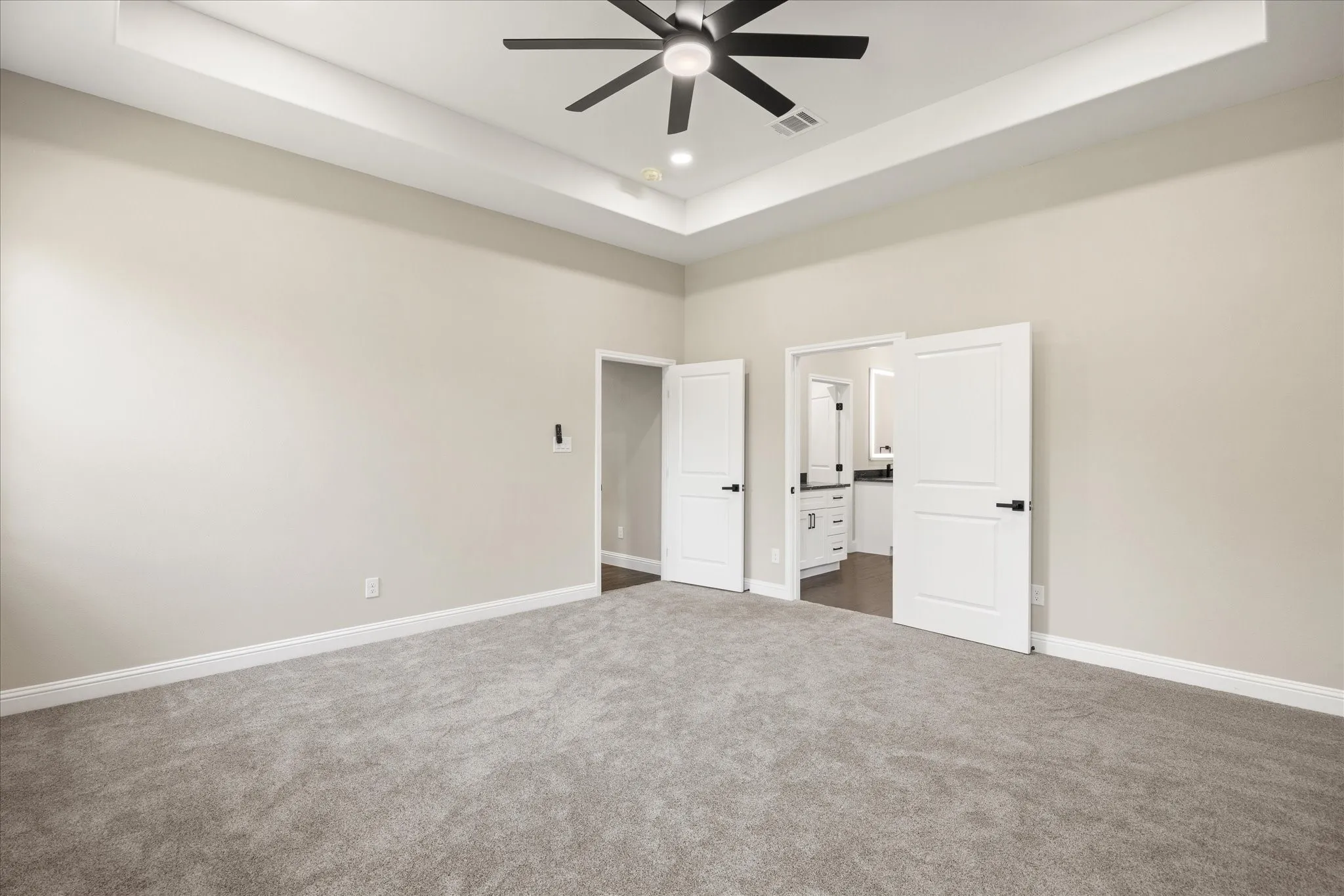 Single Family Residence For Sale in Hood County , 210 Knob Hill Drive, Granbury, Texas 76048, 4 Bedroom, 2 Bathroom, 2 Garage spaces, 2,410 Sqft, built in 2026, mls#21346152, Real Estate Agent in Granbury, Homes For Sale in Hood county, Homes For Sale in Granbury, Realtor in Granbury Texas, Real Estate Brokerage Independent Realty Texas, Luminita Cordes Realtor