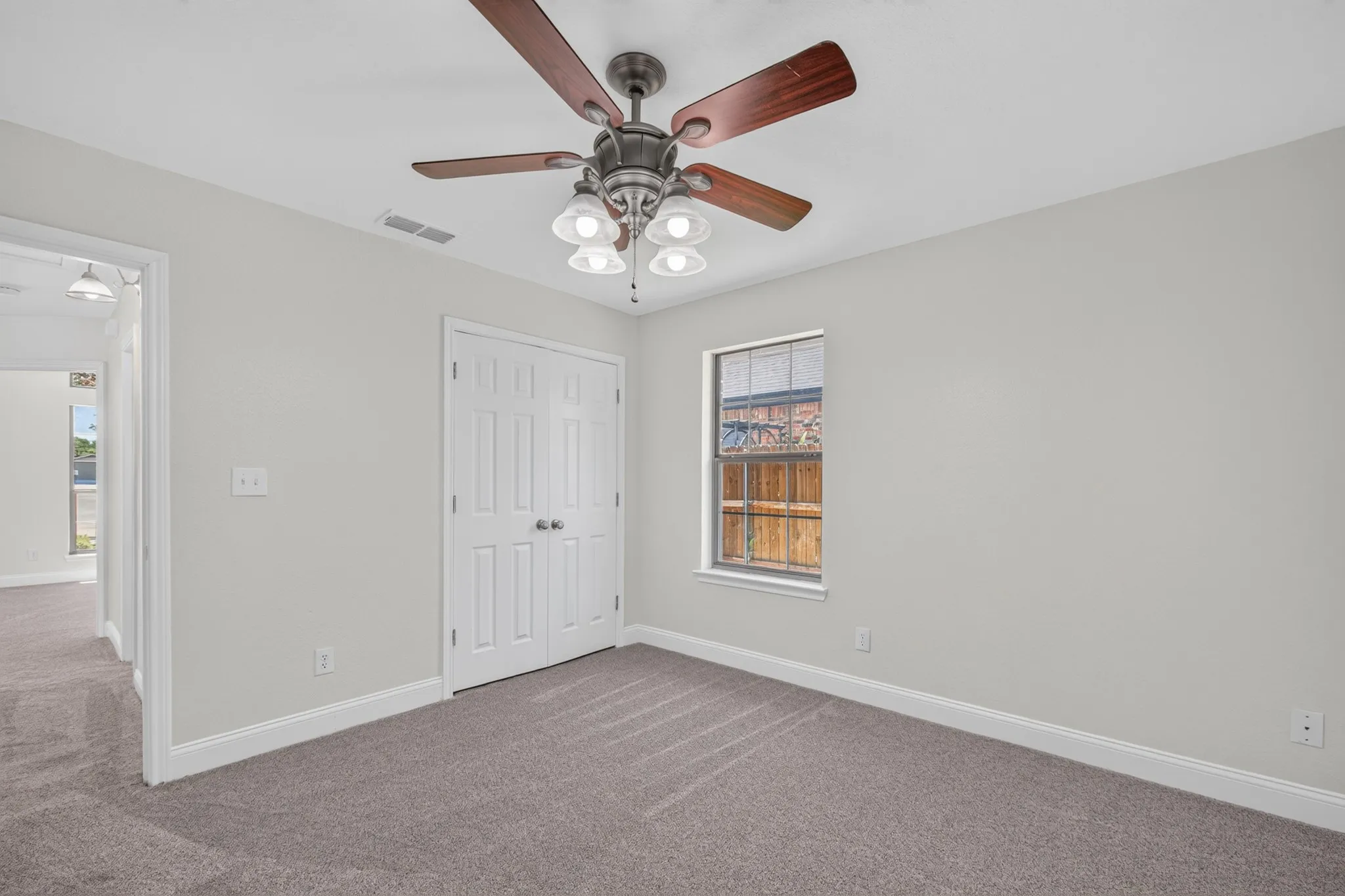 Single Family Residence For Sale in Taylor County , 3518 Silver Oaks Drive, Abilene, Texas 79606, 4 Bedroom, 3 Bathroom, 2 Garage spaces, 2,459 Sqft, built in 2005, mls#21343886, Real Estate Agent in Abilene, Homes For Sale in Taylor county, Homes For Sale in Abilene, Realtor in Abilene Texas, Real Estate Brokerage Independent Realty Texas, Luminita Cordes Realtor