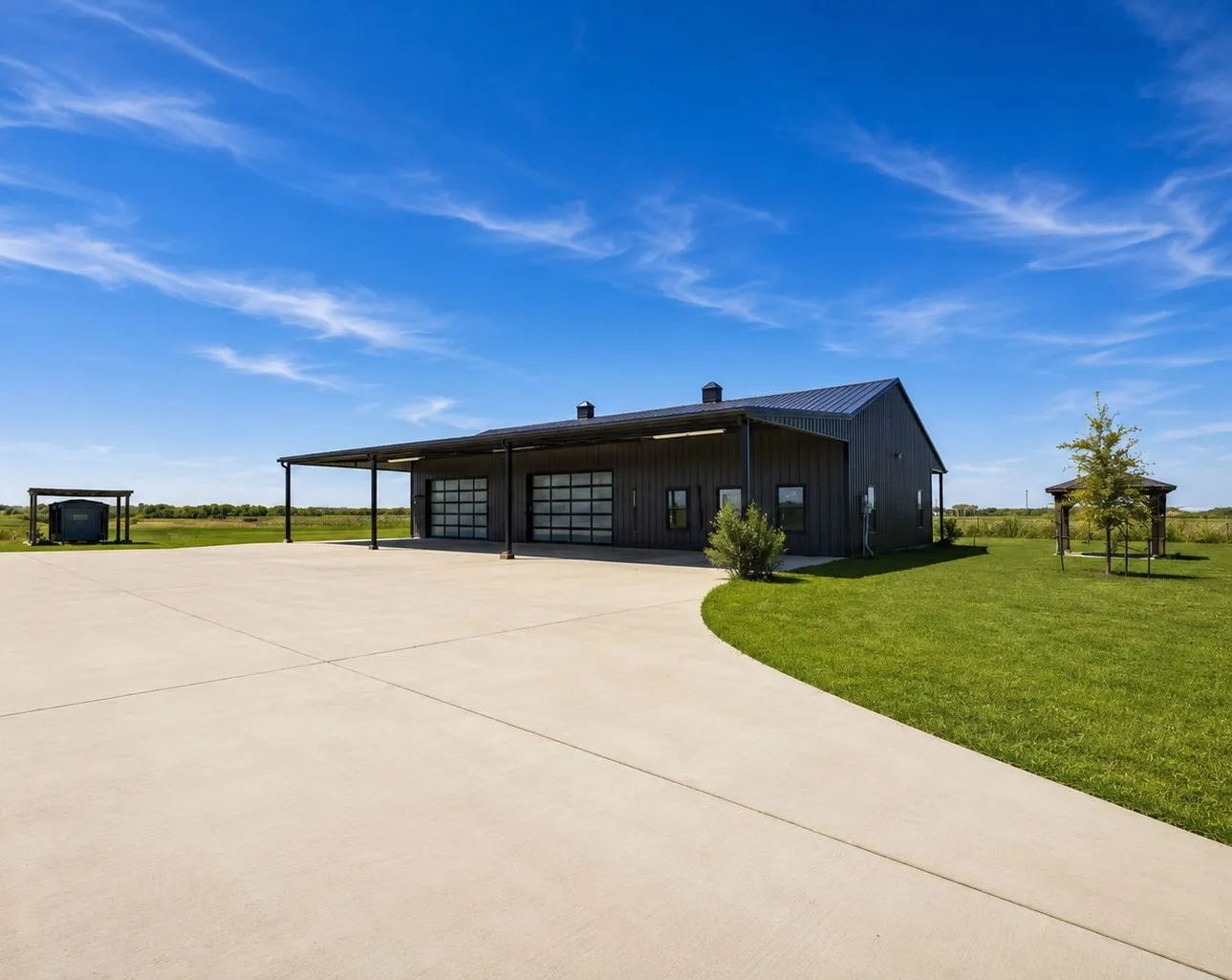 Single Family Residence For Sale in Rockwall County , 2201 E Fm 550, Rockwall, Texas 75032, 4 Bedroom, 4 Bathroom, 4 Garage spaces, 3,451 Sqft, built in 2016, mls#21340152, Real Estate Agent in Rockwall, Homes For Sale in Rockwall county, Homes For Sale in Rockwall, Realtor in Rockwall Texas, Real Estate Brokerage Independent Realty Texas, Luminita Cordes Realtor