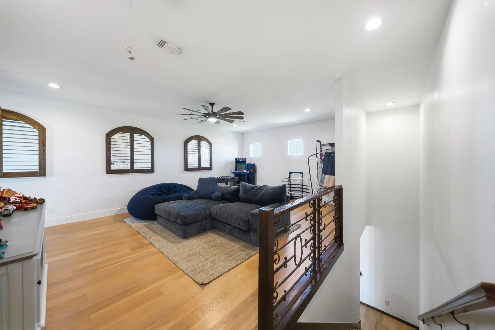 Single Family Residence For Sale in Rockwall County , 2201 E Fm 550, Rockwall, Texas 75032, 4 Bedroom, 4 Bathroom, 4 Garage spaces, 3,451 Sqft, built in 2016, mls#21340152, Real Estate Agent in Rockwall, Homes For Sale in Rockwall county, Homes For Sale in Rockwall, Realtor in Rockwall Texas, Real Estate Brokerage Independent Realty Texas, Luminita Cordes Realtor