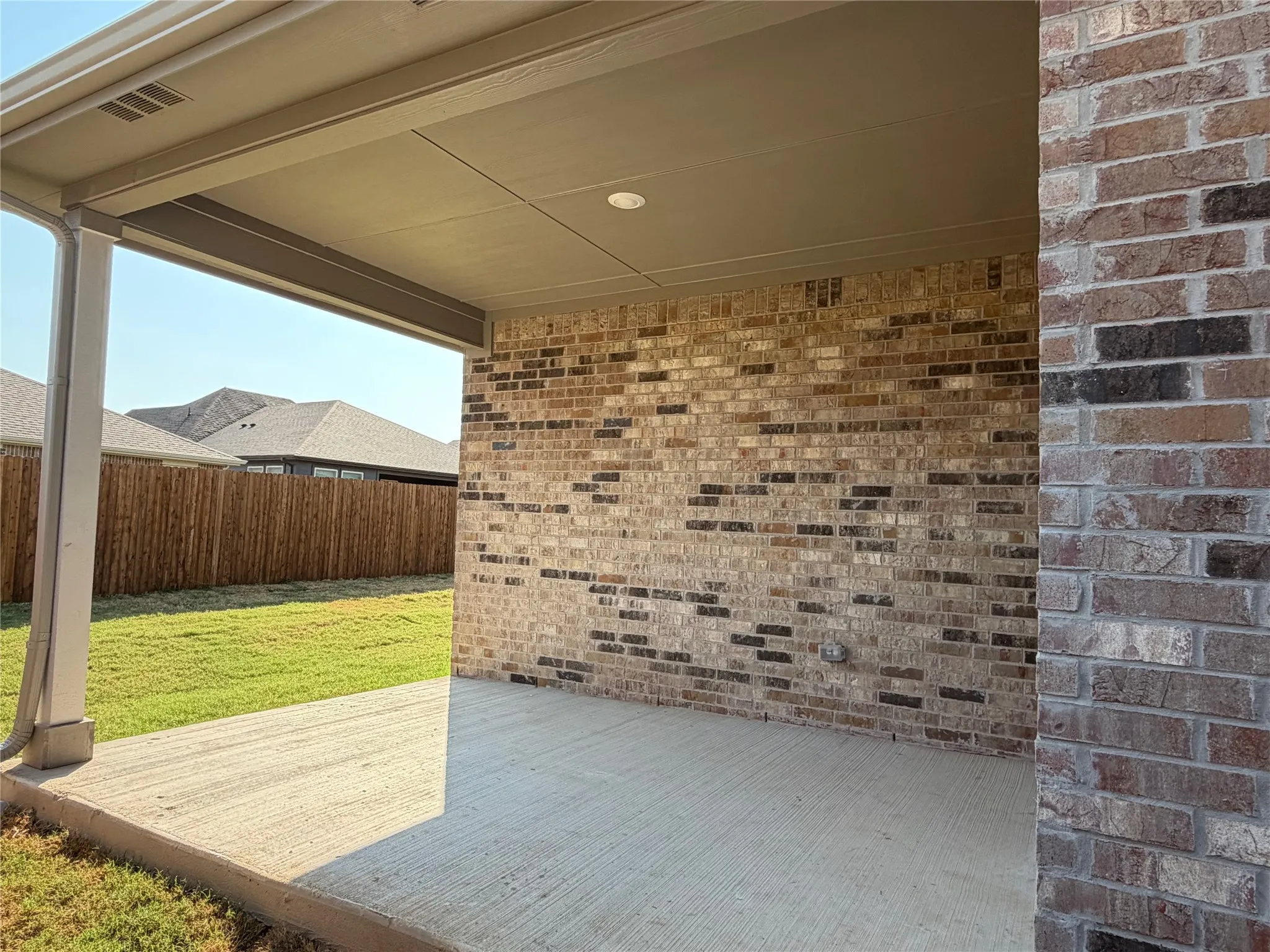 Single Family Residence For Rent in Denton County , 2615 Flycatcher Drive, Denton, Texas 76205, 5 Bedroom, 3 Bathroom, 2 Garage spaces, 2,150 Sqft, built in 2026, mls#21346365, Real Estate Agent in Denton, Homes For Rent in Denton county, Homes For Rent in Denton, Realtor in Denton Texas, Real Estate Brokerage Independent Realty Texas, Luminita Cordes Realtor