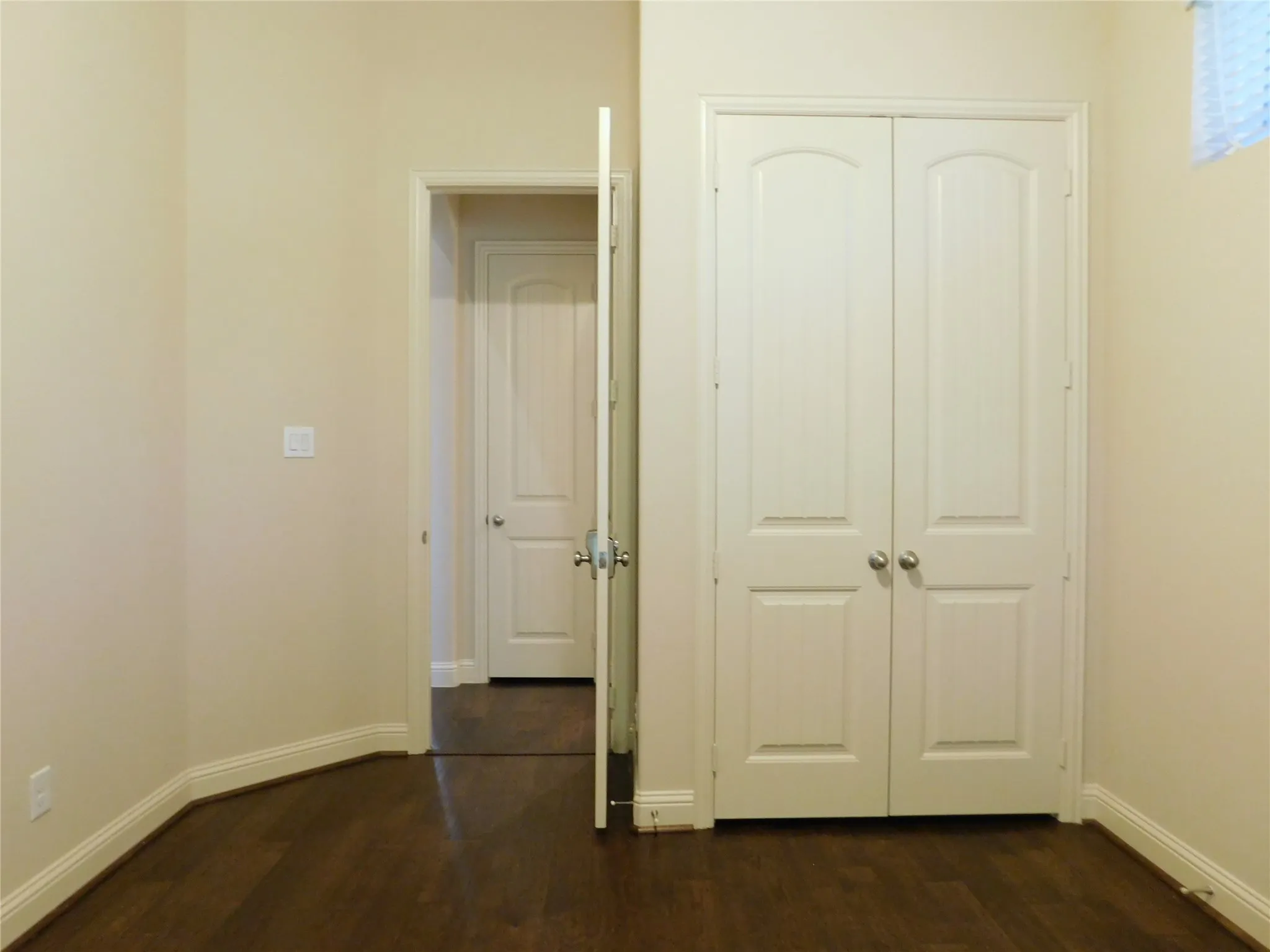 Single Family Residence For Rent in Denton County , 1704 Serra Drive, Little Elm, Texas 75068, 5 Bedroom, 4 Bathroom, 3 Garage spaces, 3,508 Sqft, built in 2017, mls#21346159, Real Estate Agent in Little Elm, Homes For Rent in Denton county, Homes For Rent in Little Elm, Realtor in Little Elm Texas, Real Estate Brokerage Independent Realty Texas, Luminita Cordes Realtor