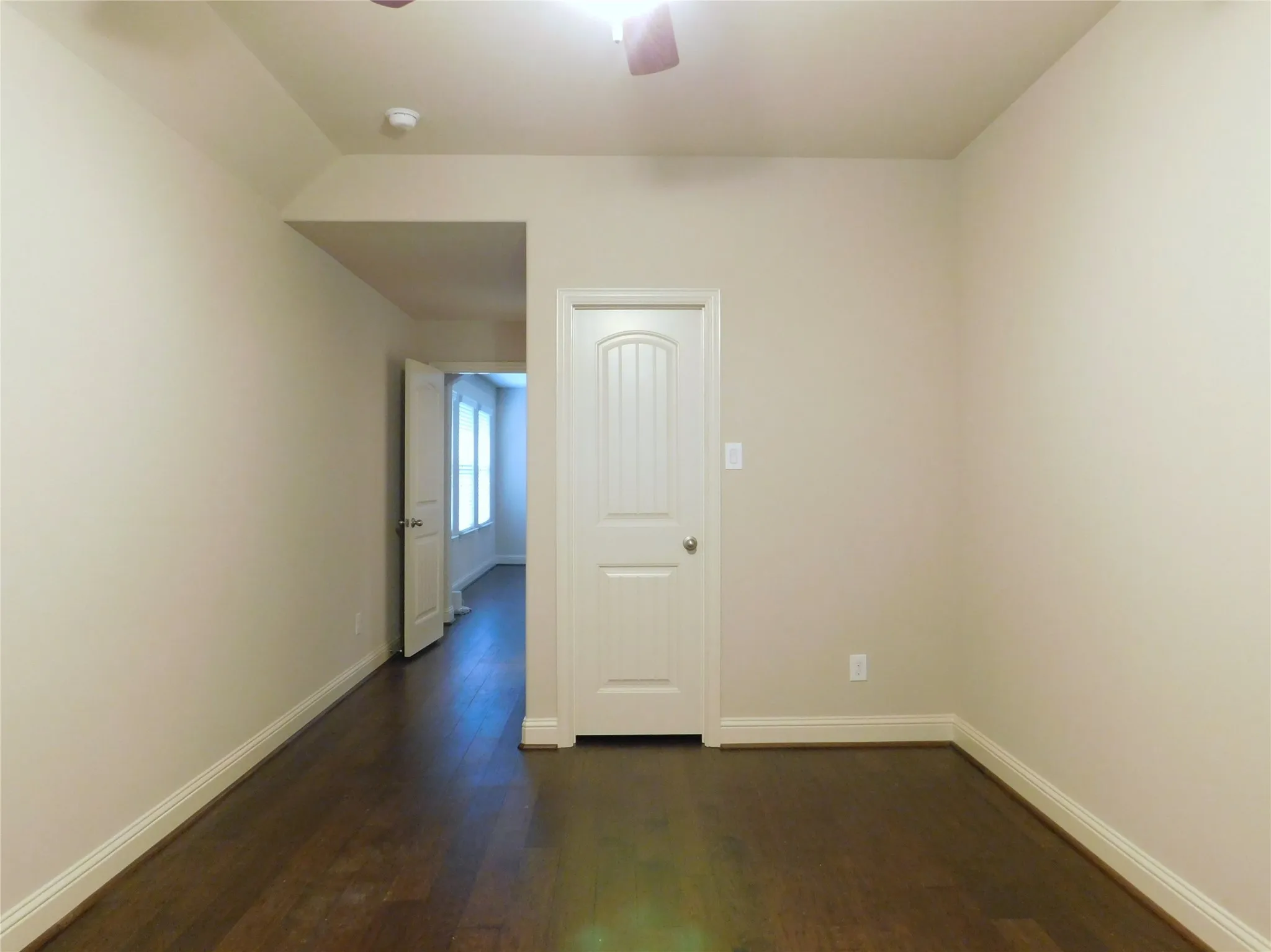 Single Family Residence For Rent in Denton County , 1704 Serra Drive, Little Elm, Texas 75068, 5 Bedroom, 4 Bathroom, 3 Garage spaces, 3,508 Sqft, built in 2017, mls#21346159, Real Estate Agent in Little Elm, Homes For Rent in Denton county, Homes For Rent in Little Elm, Realtor in Little Elm Texas, Real Estate Brokerage Independent Realty Texas, Luminita Cordes Realtor
