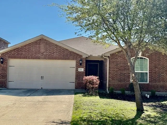 Single Family Residence For Sale in Kaufman County , 2107 Bluebell, Forney, Texas 75126, 4 Bedroom, 2 Bathroom, 2 Garage spaces, 1,630 Sqft, built in 2015, mls#21346658, Real Estate Agent in Forney, Homes For Sale in Kaufman county, Homes For Sale in Forney, Realtor in Forney Texas, Real Estate Brokerage Independent Realty Texas, Luminita Cordes Realtor